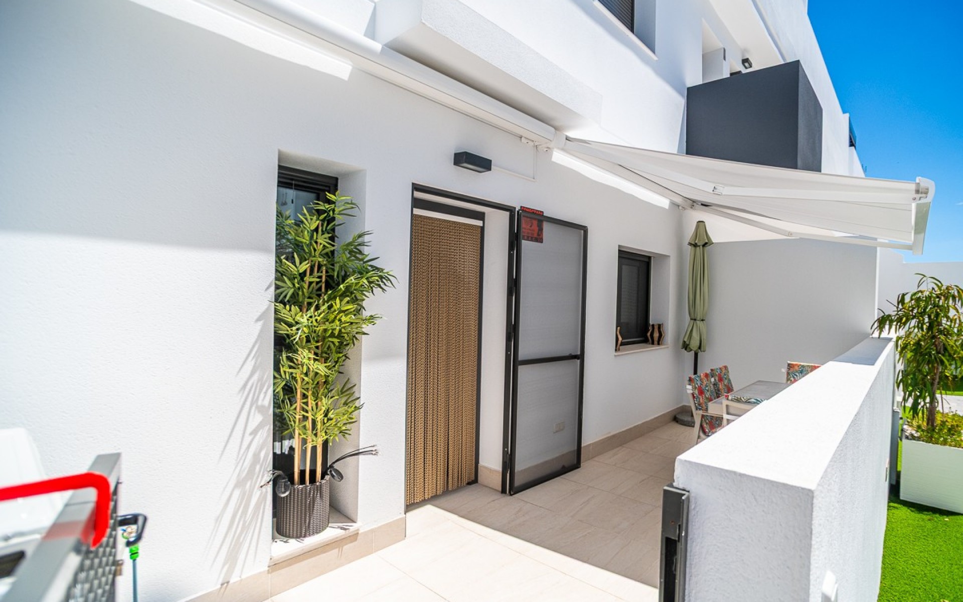 Resale - Apartment - Torrevieja - Torrevieja Centro