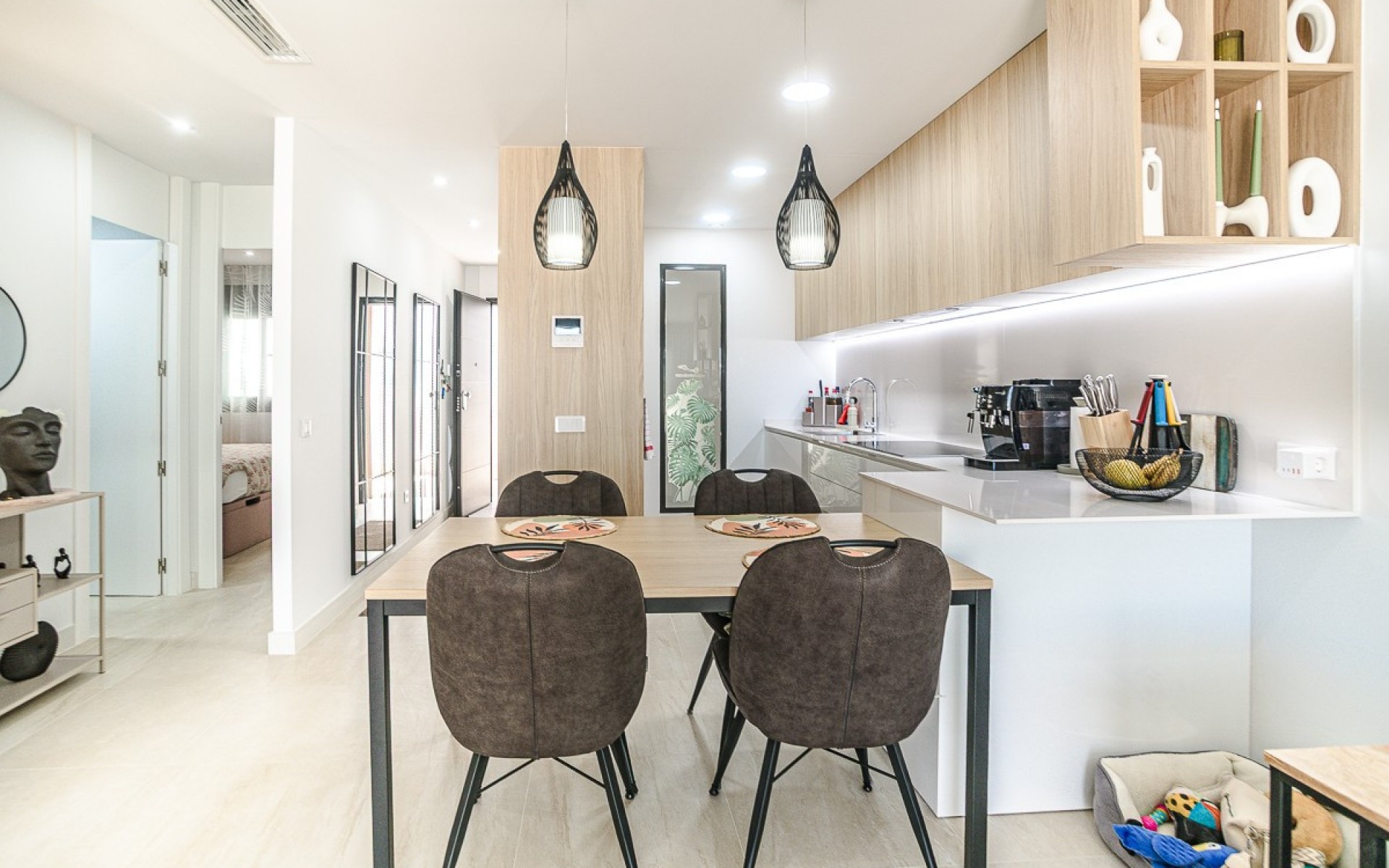 Resale - Apartment - Torrevieja - Torrevieja Centro