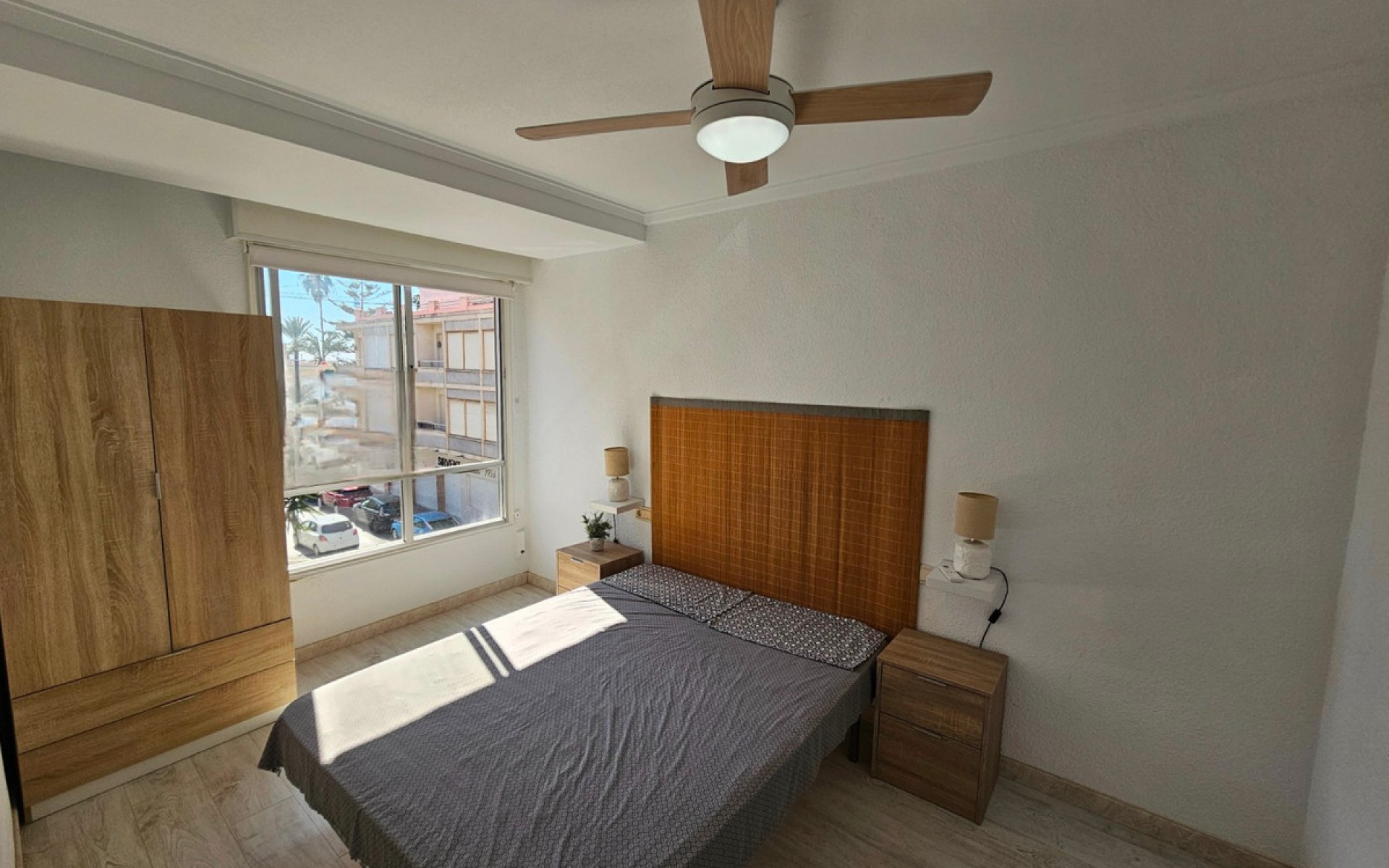 Resale - Apartment - Torrevieja - Torrevieja Centro