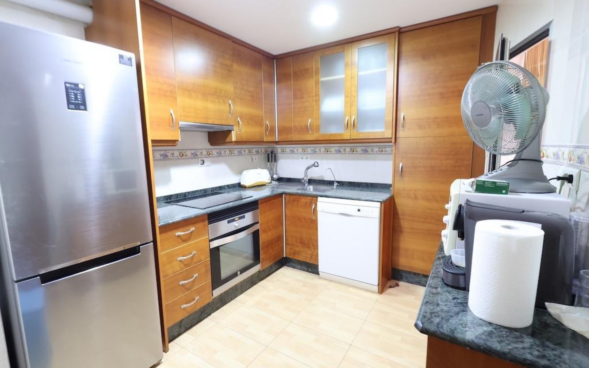 Resale - Apartment - Torrevieja - Torrevieja Centro