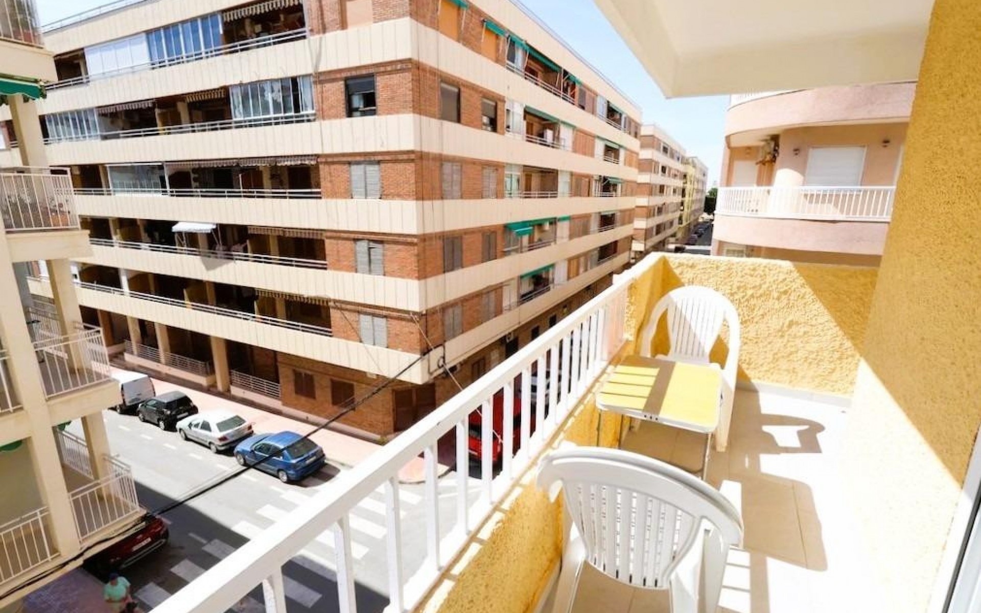 Resale - Apartment - Torrevieja - Torrevieja Centro