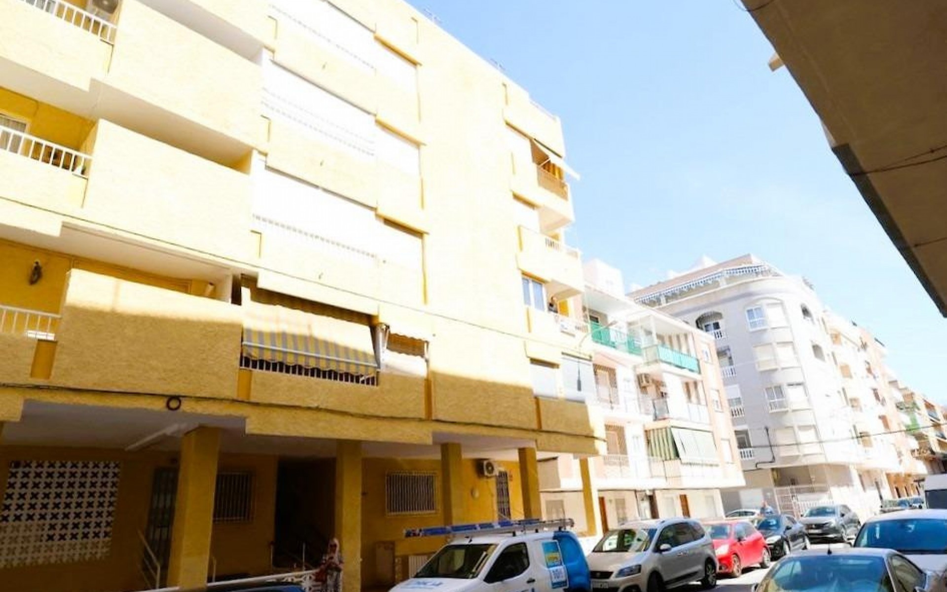 Resale - Apartment - Torrevieja - Torrevieja Centro