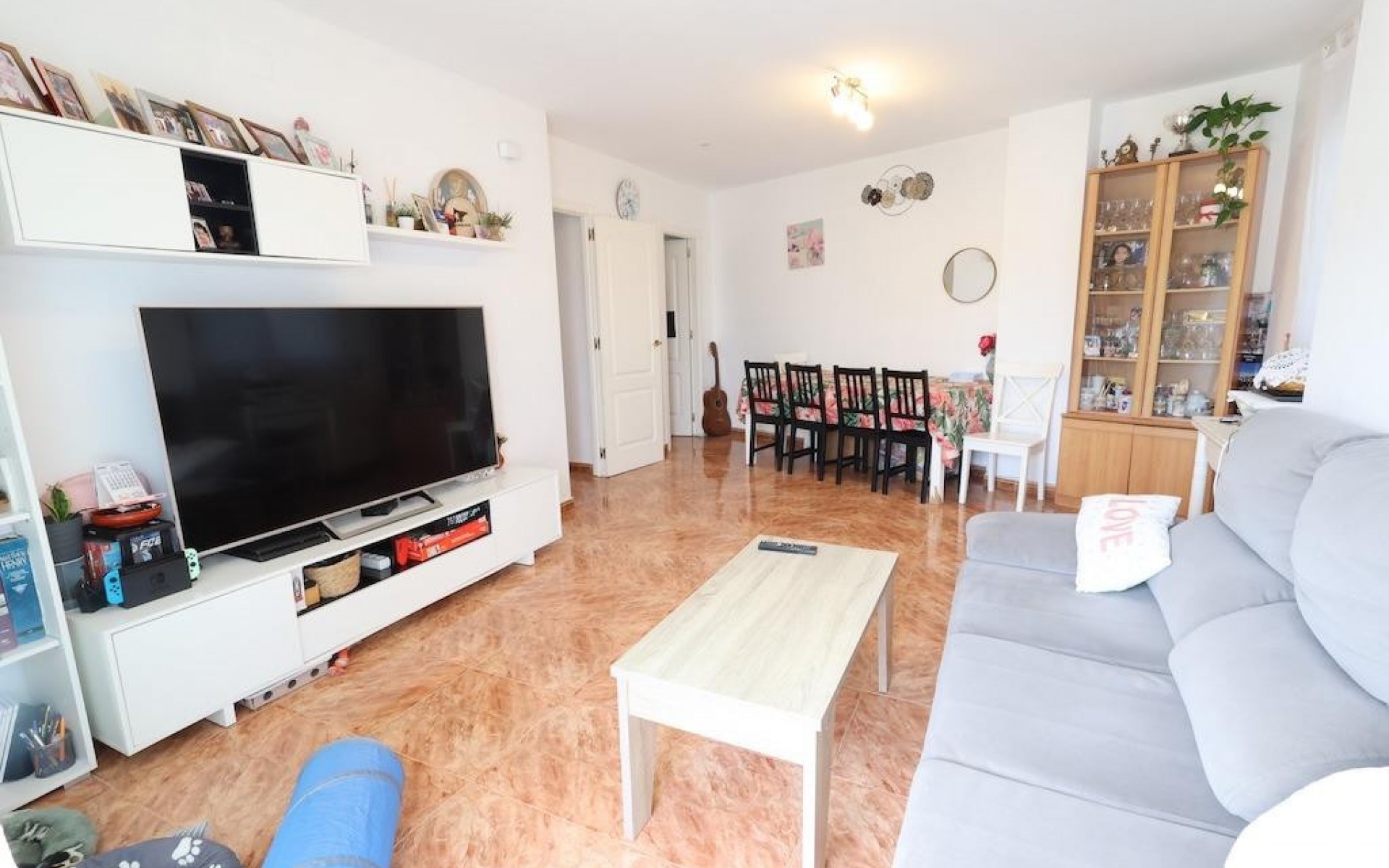 Resale - Apartment - Torrevieja - Torrevieja Centro