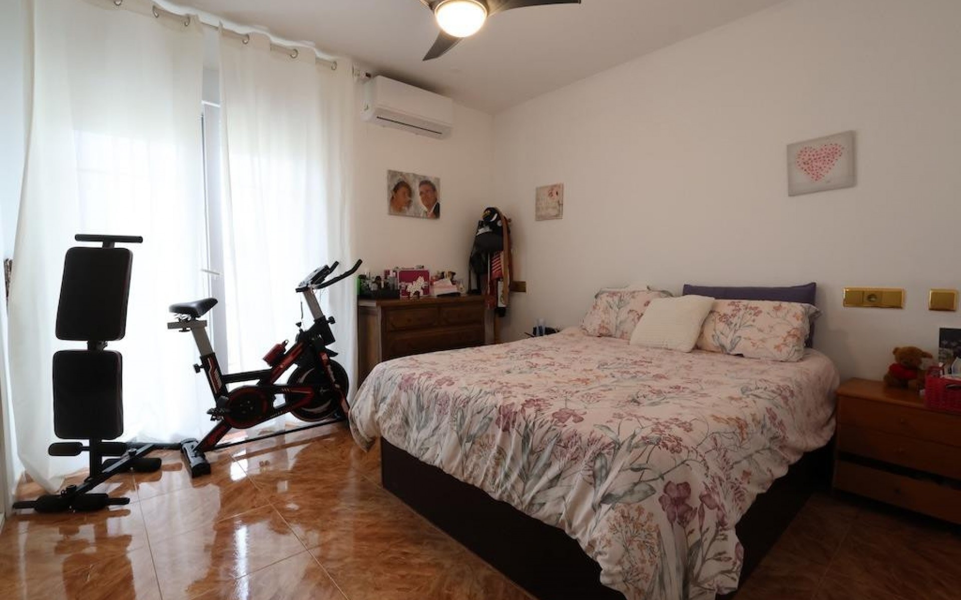 Resale - Apartment - Torrevieja - Torrevieja Centro