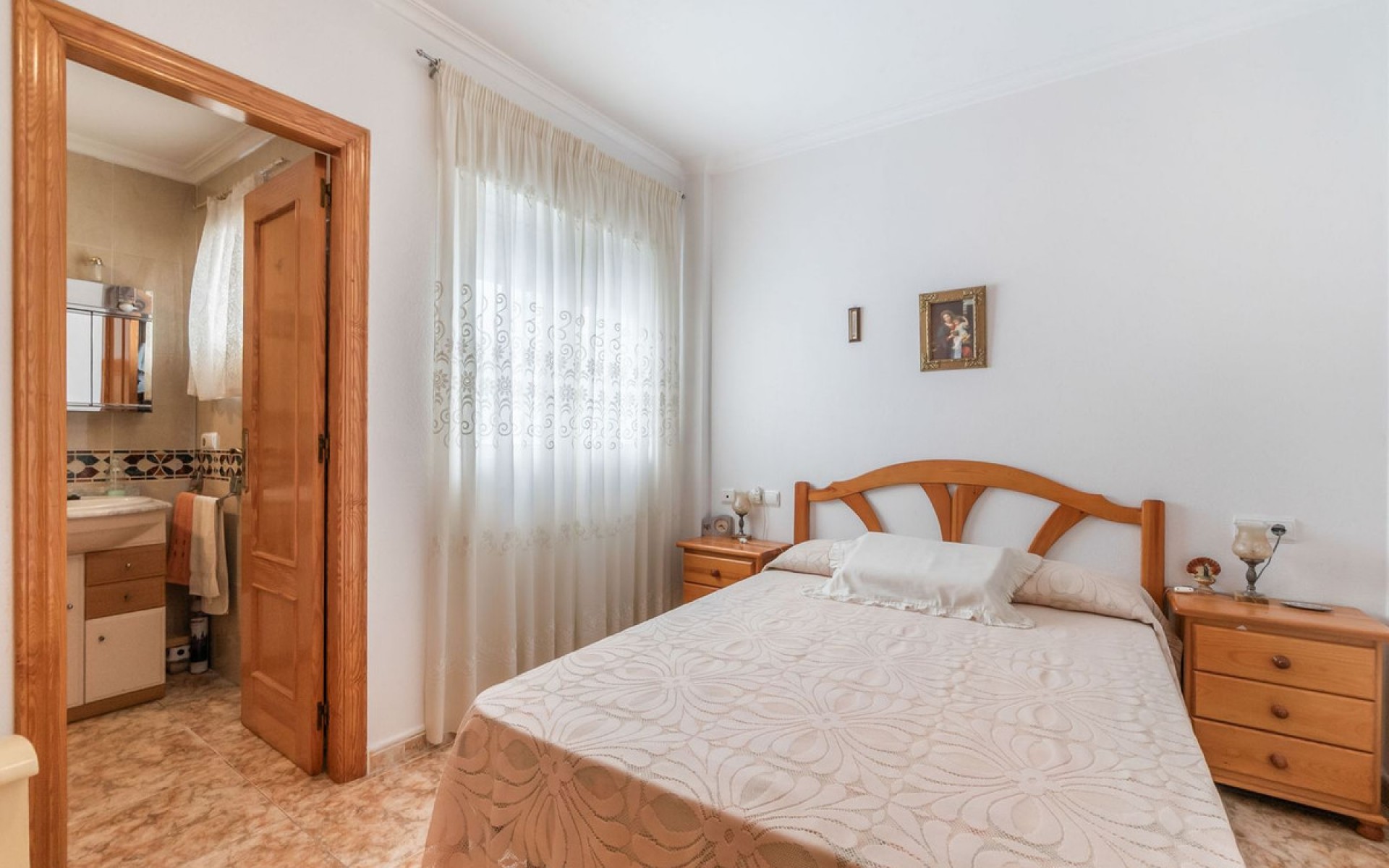 Resale - Apartment - Torrevieja - Torrevieja Centro
