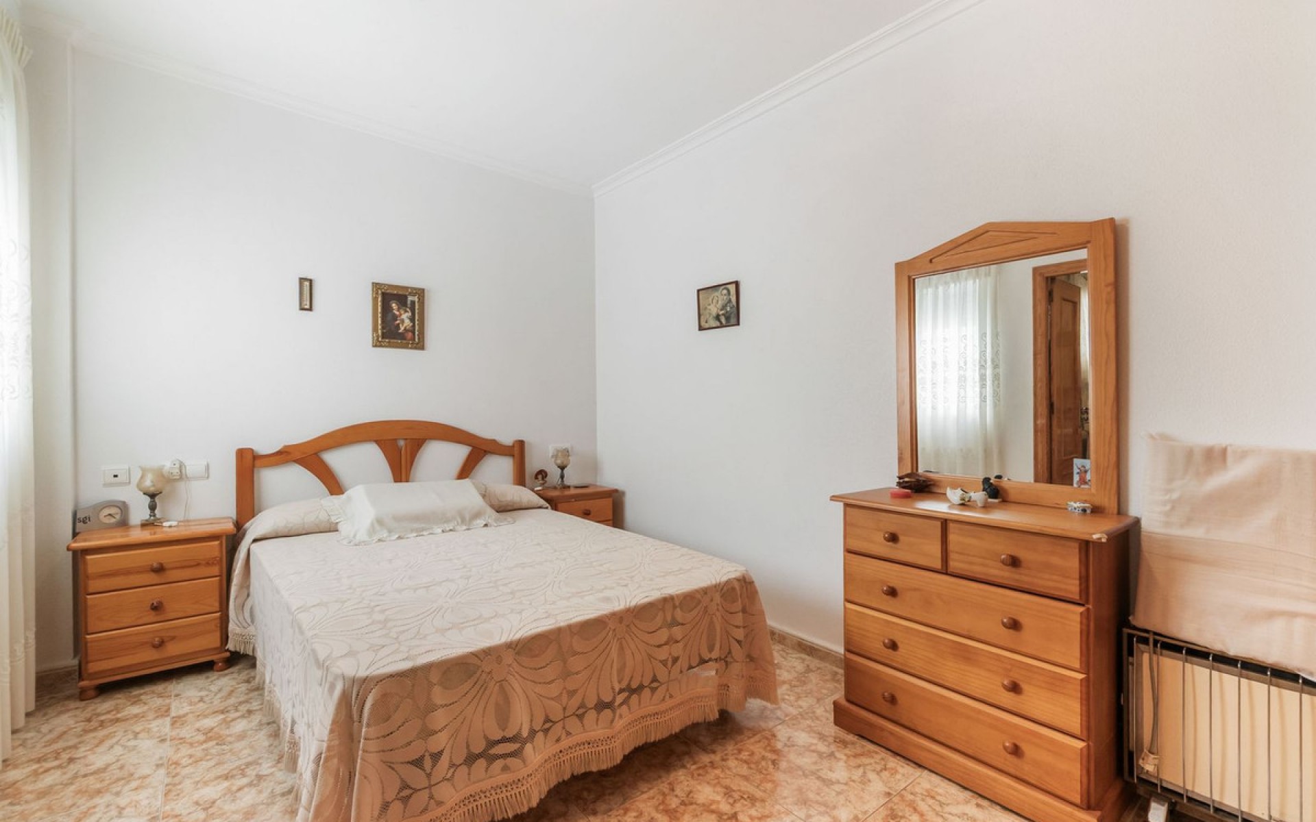 Resale - Apartment - Torrevieja - Torrevieja Centro