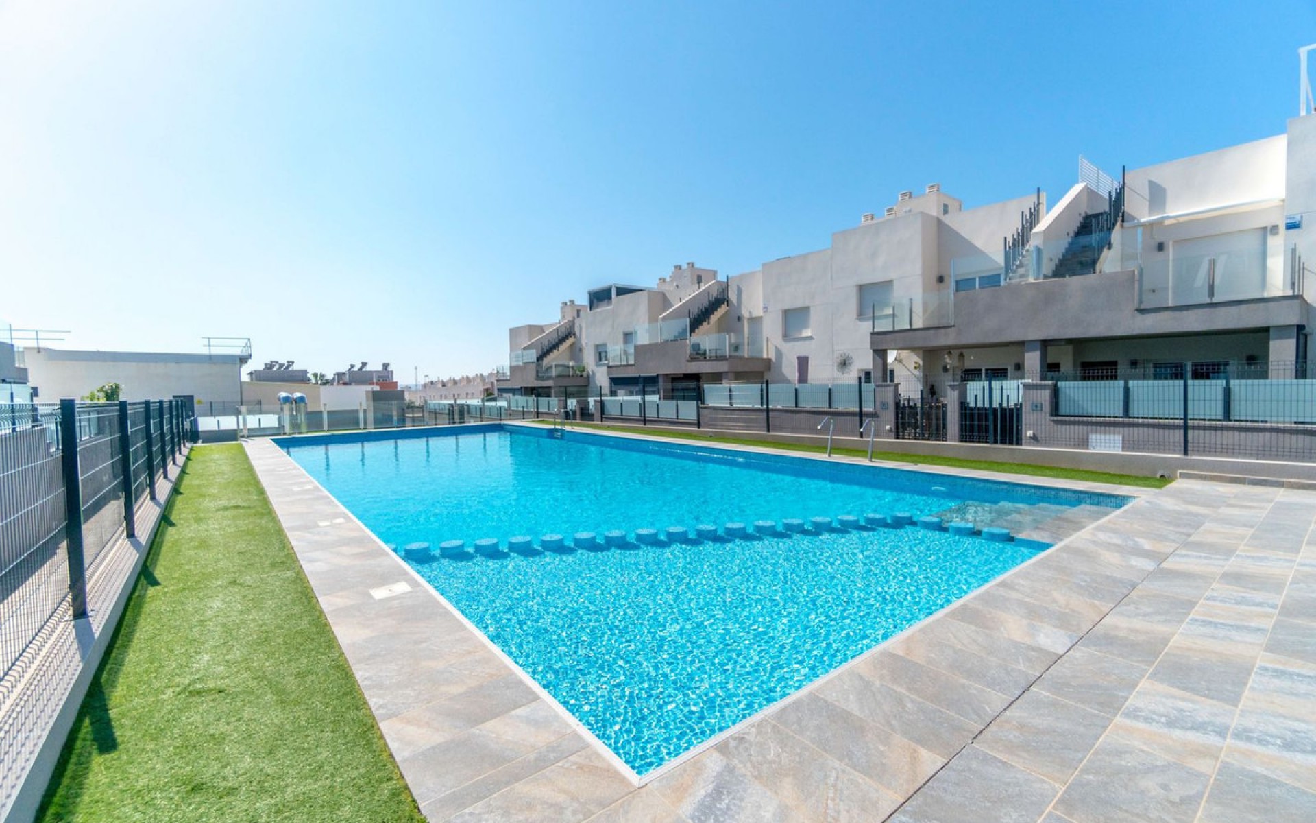 Resale - Apartment - Torrevieja - Torrevieja Centro