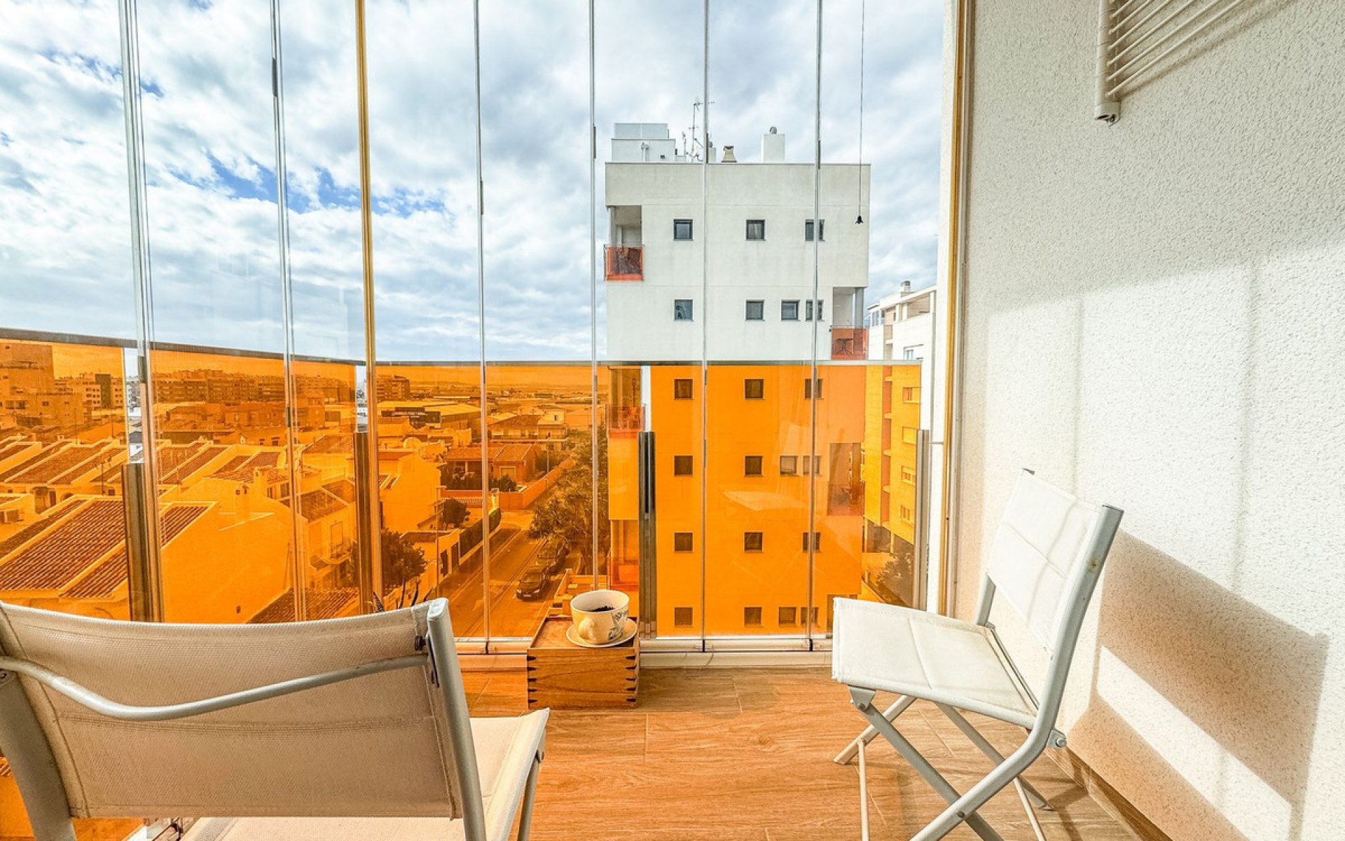 Resale - Apartment - Torrevieja - Torrevieja Centro