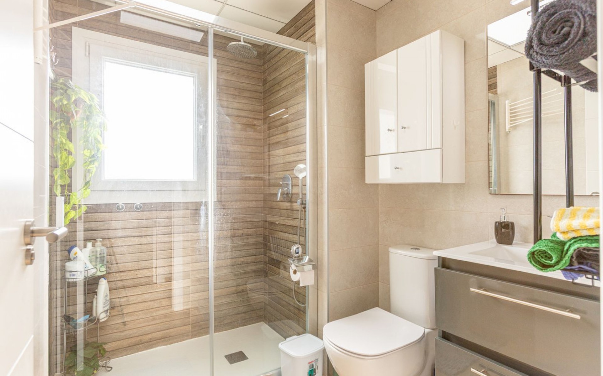 Resale - Apartment - Torrevieja - Torrevieja Centro