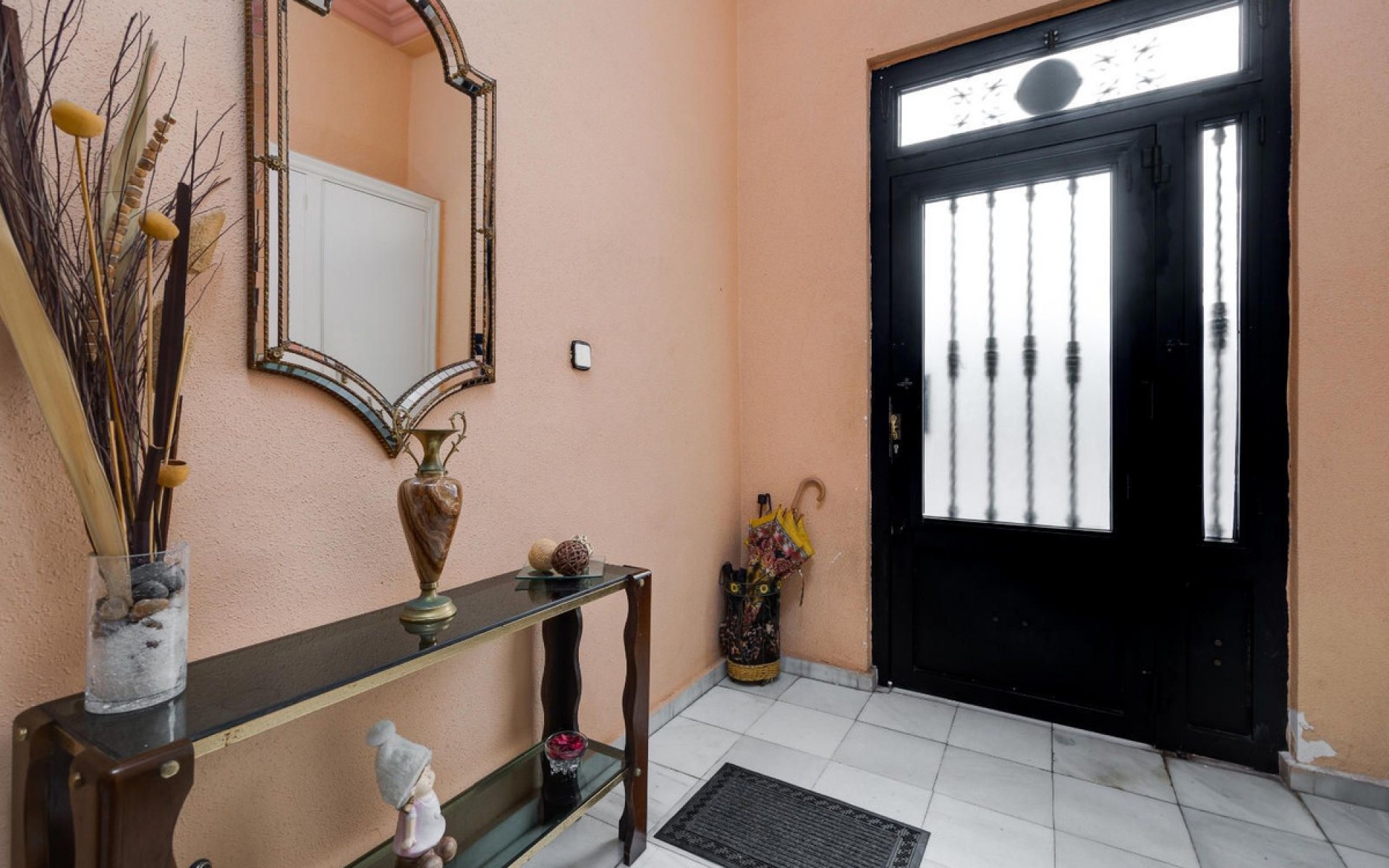 Resale - Apartment - Torrevieja - Torrevieja Centro