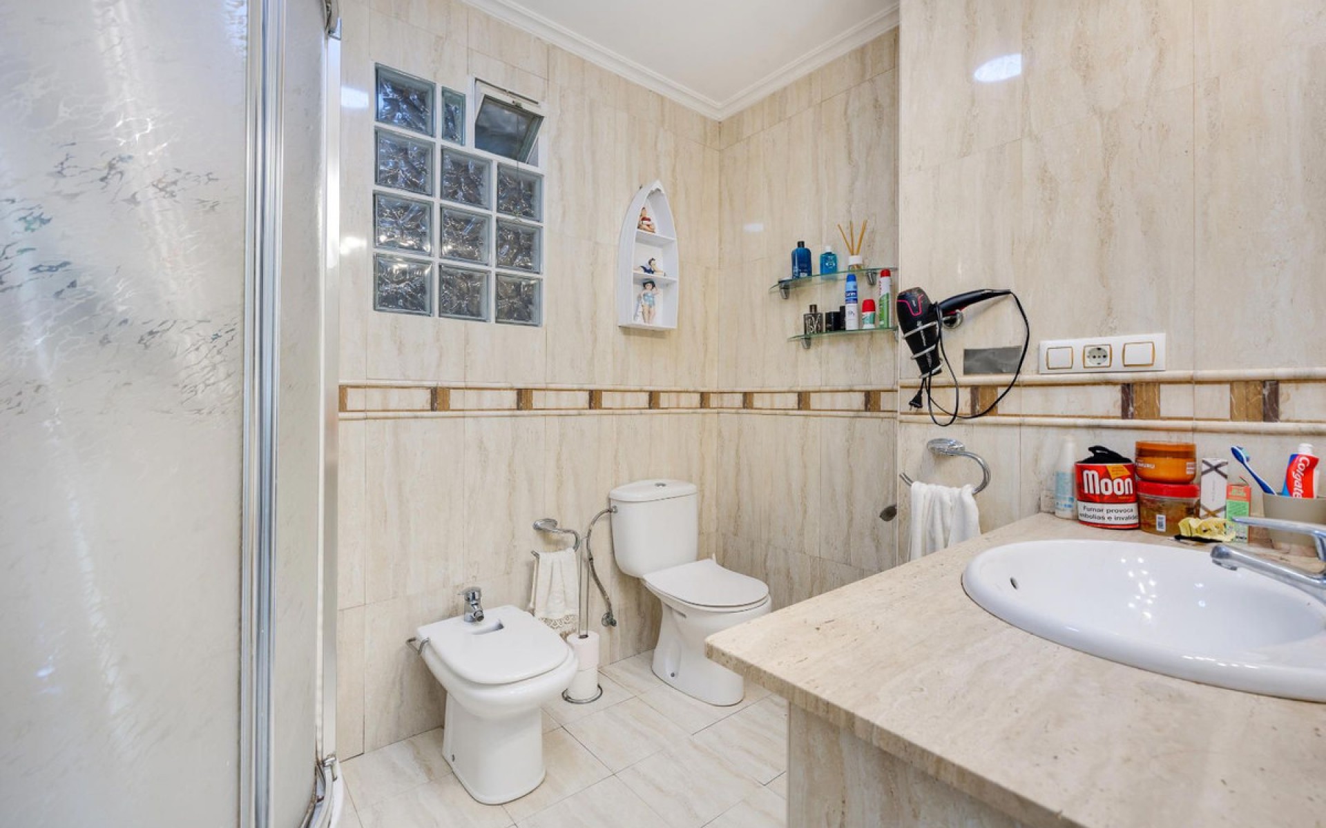 Resale - Apartment - Torrevieja - Torrevieja Centro