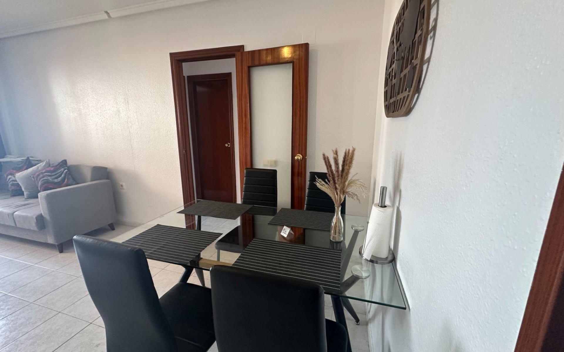 Resale - Apartment - Torrevieja - Torrevieja Centro