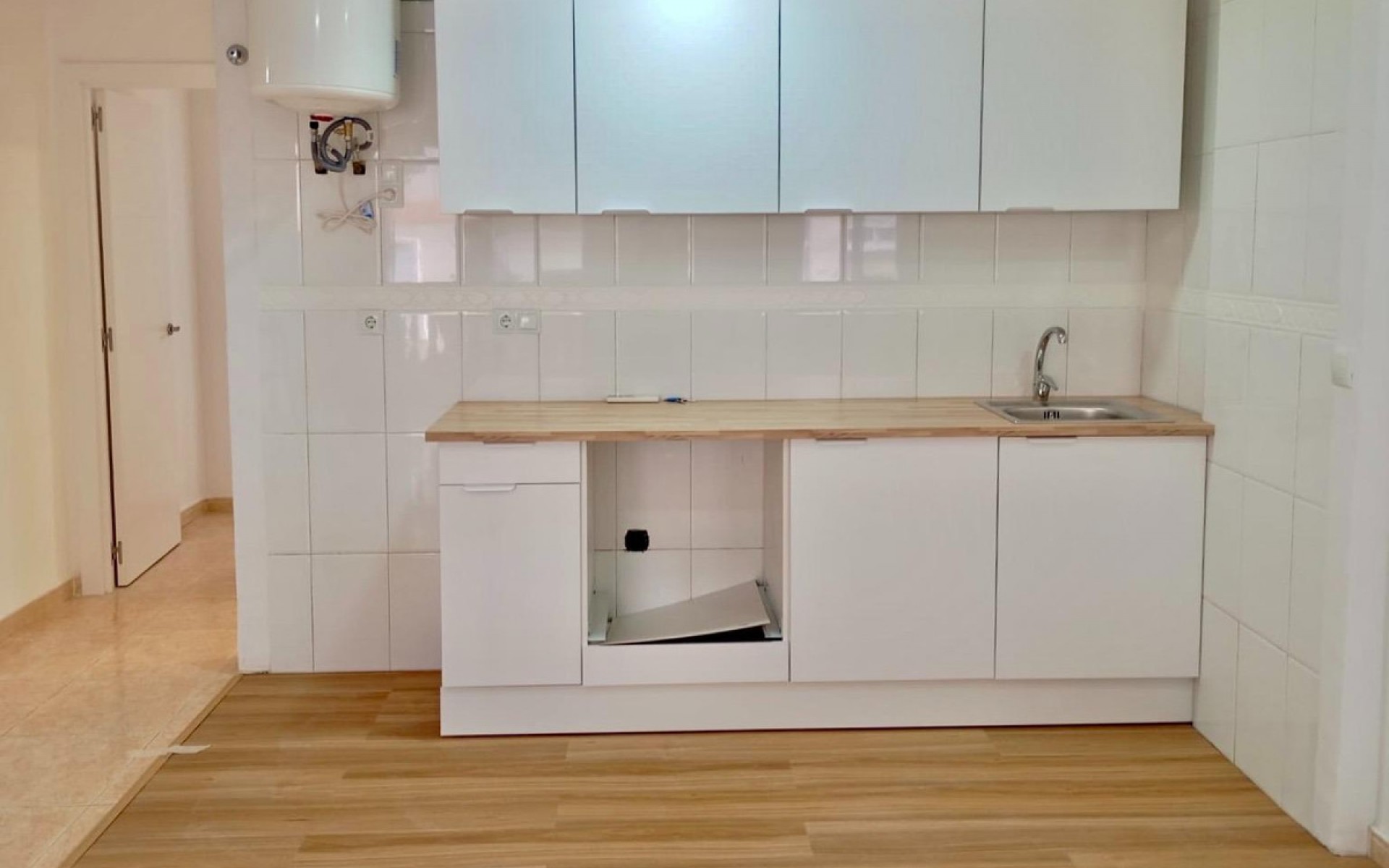Resale - Apartment - Torrevieja - Torrevieja Centro