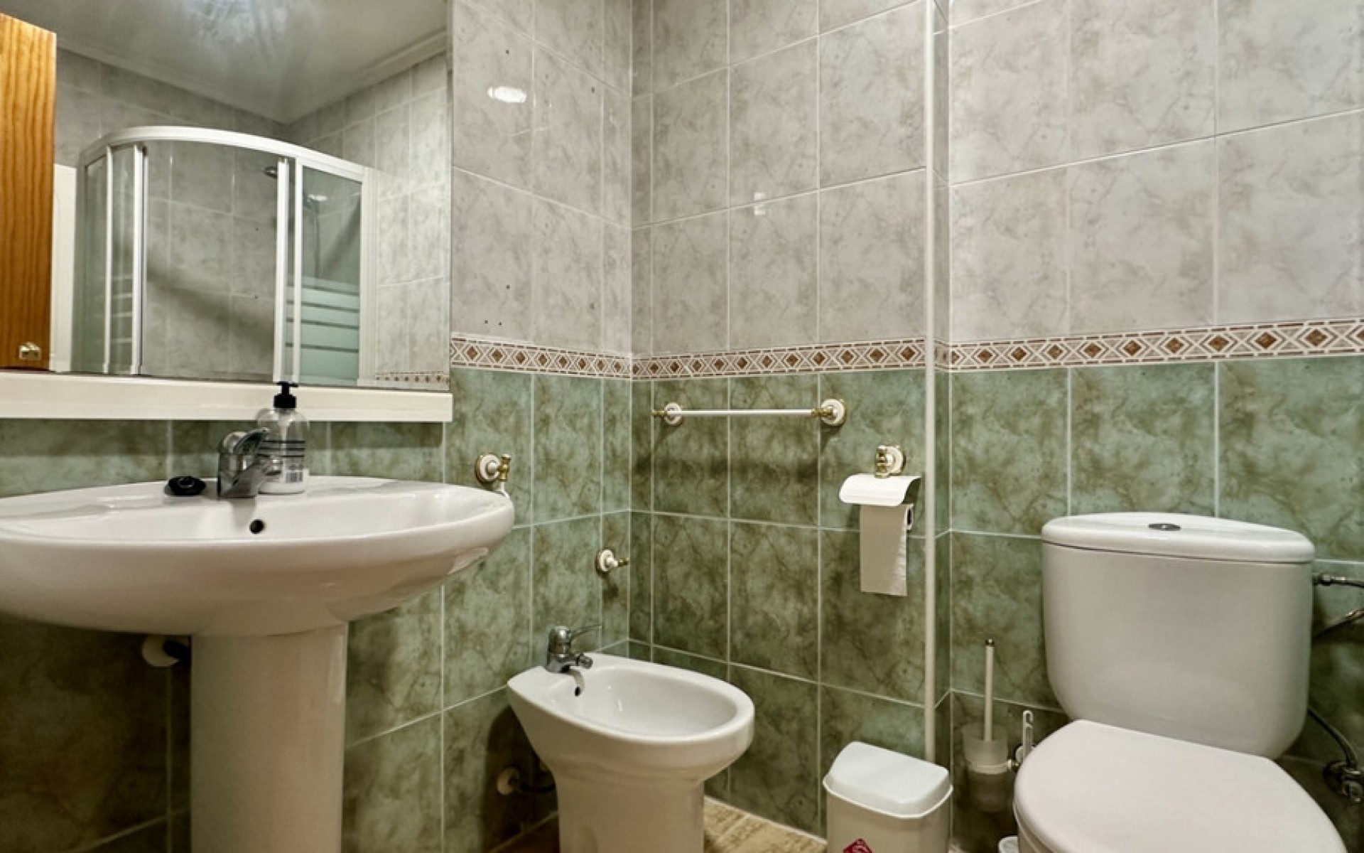 Resale - Apartment - Torrevieja - Torrevieja Centro