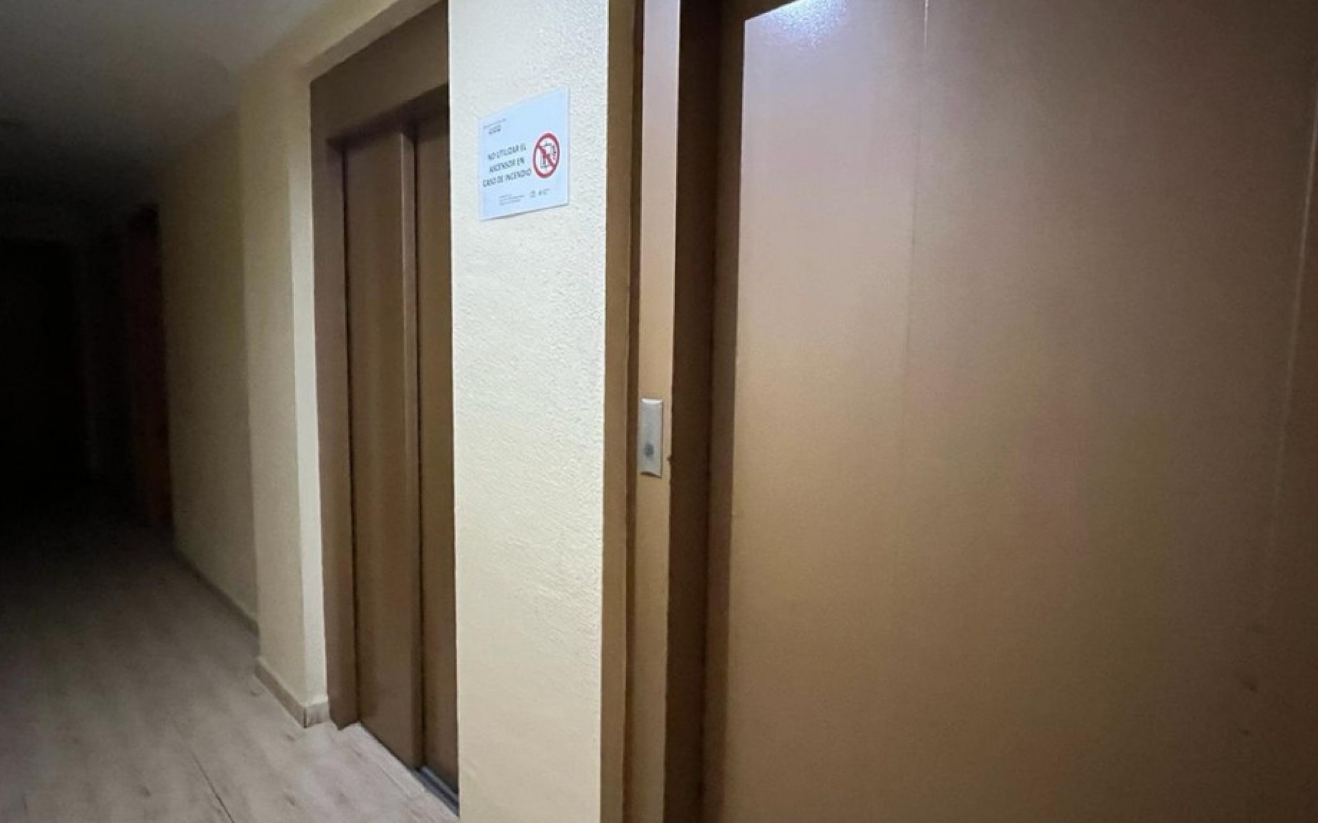Resale - Apartment - Torrevieja - Torrevieja Centro