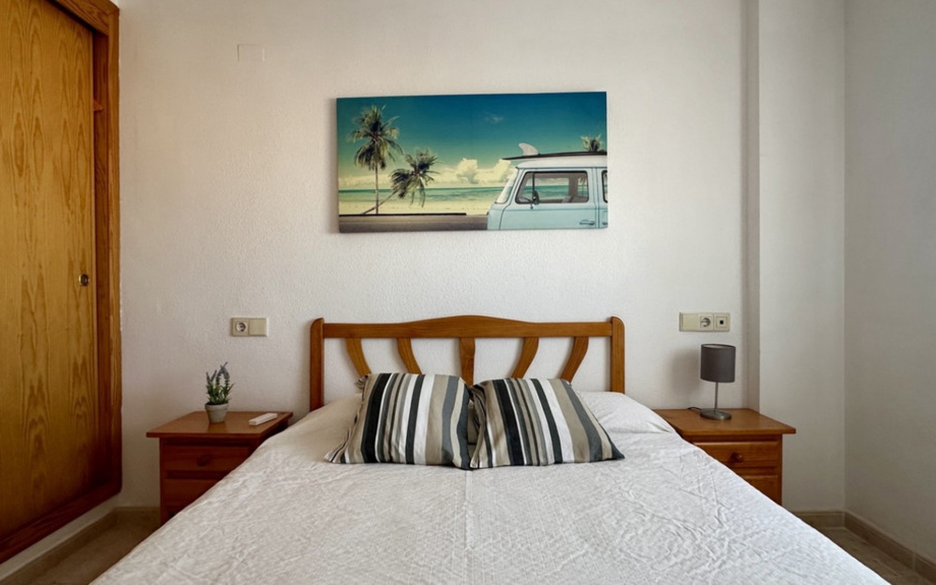 Resale - Apartment - Torrevieja - Torrevieja Centro