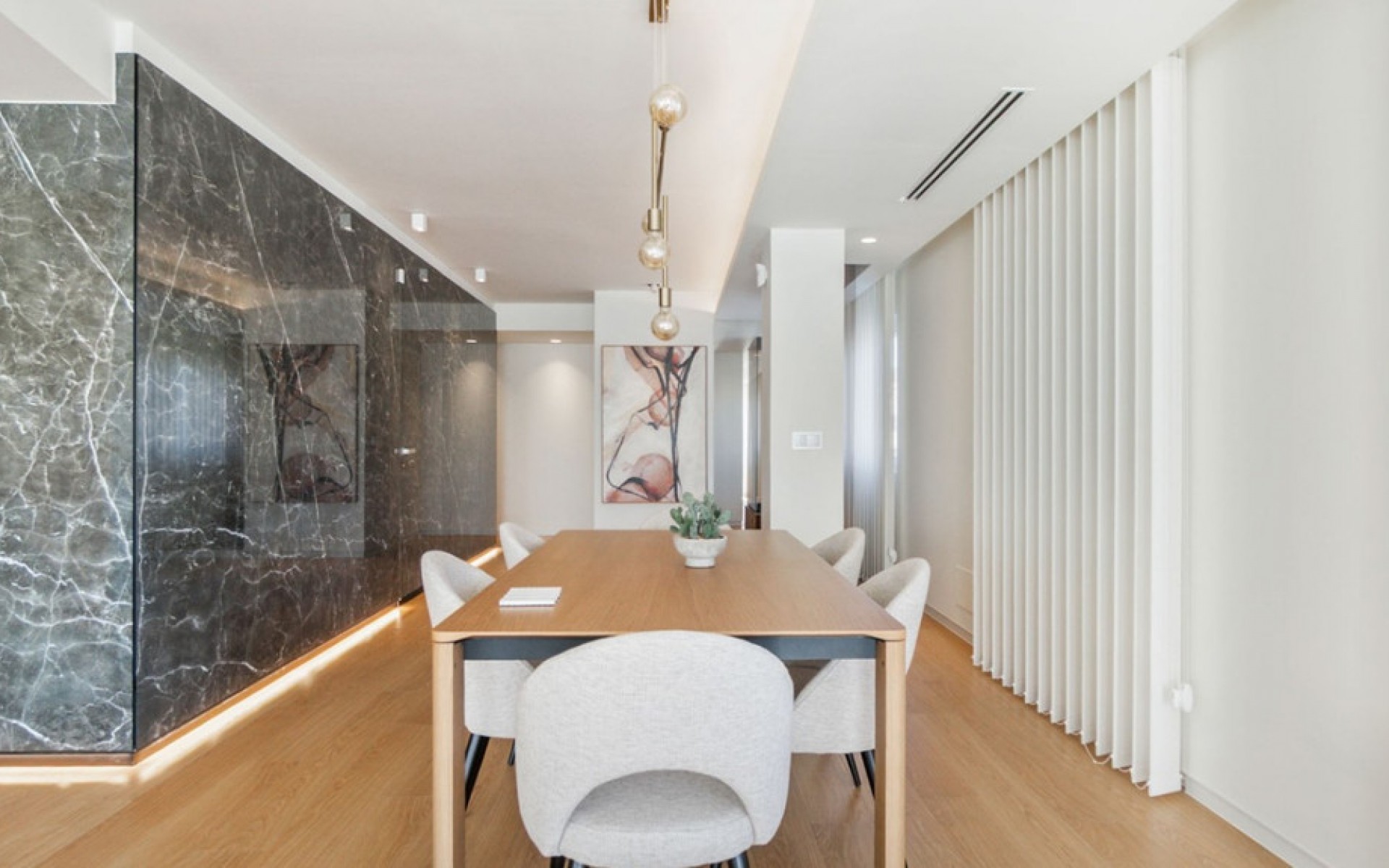 Resale - Apartment - Torrevieja - Torrevieja Centro