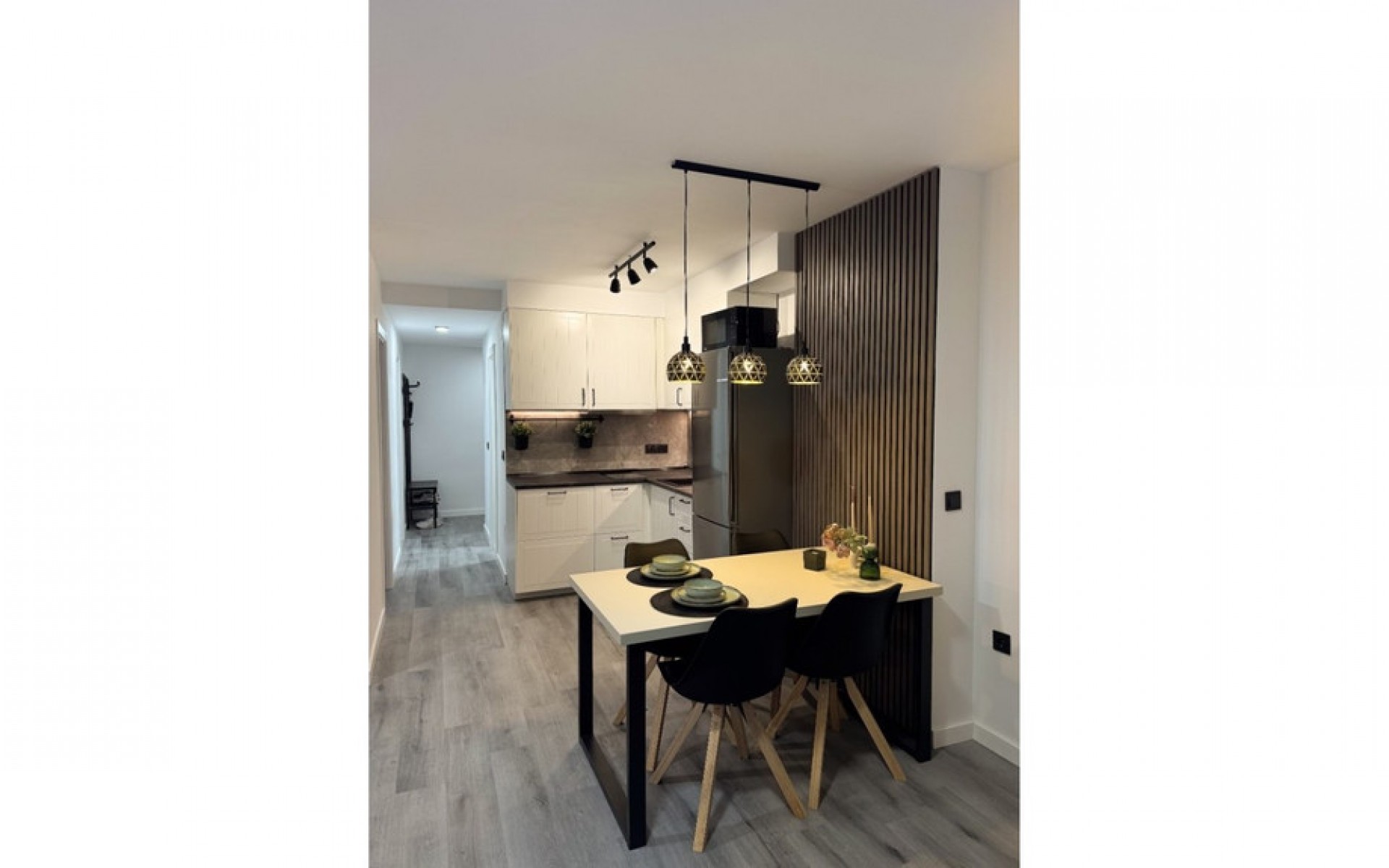 Resale - Apartment - Torrevieja - Torrevieja Centro