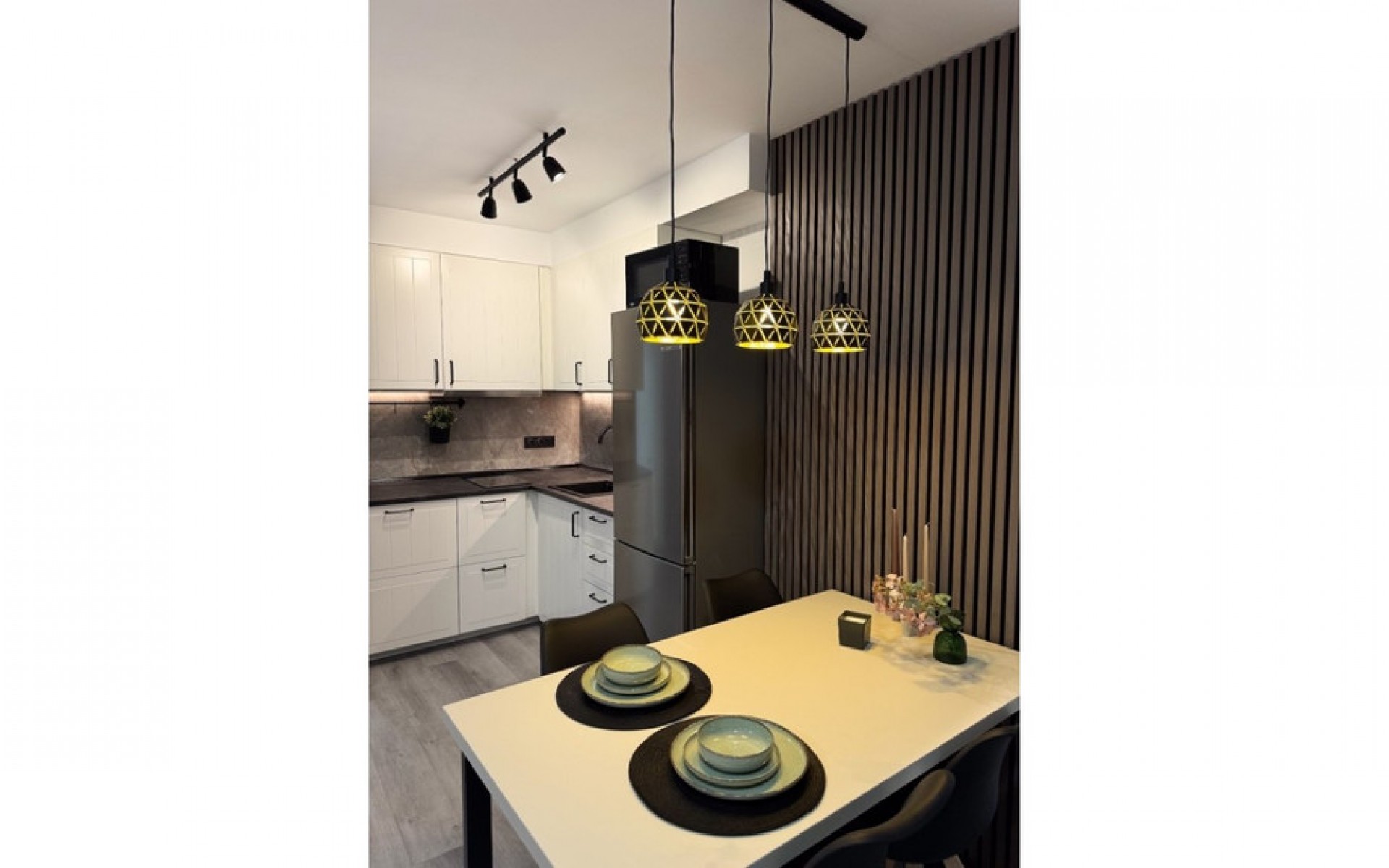 Resale - Apartment - Torrevieja - Torrevieja Centro
