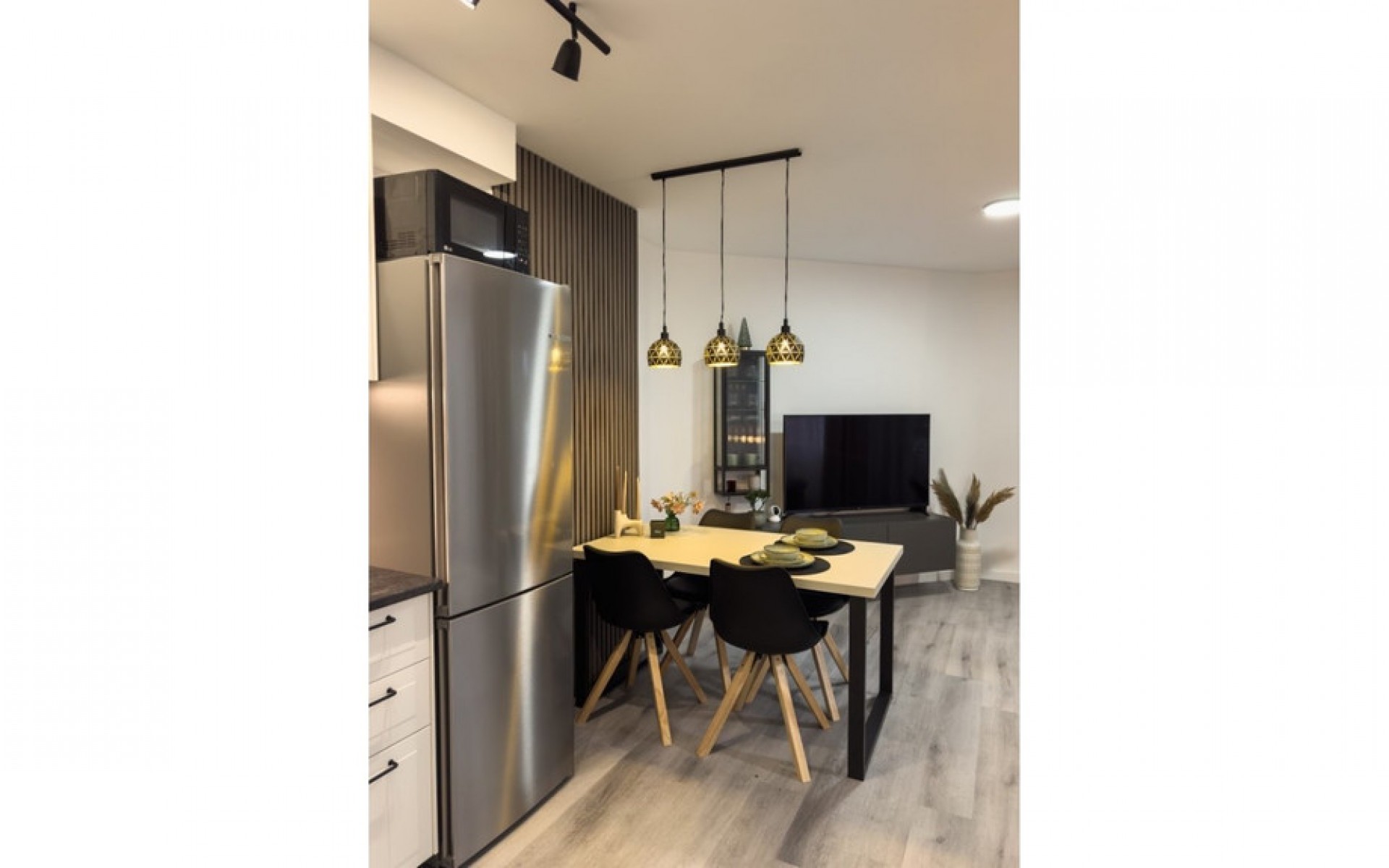 Resale - Apartment - Torrevieja - Torrevieja Centro