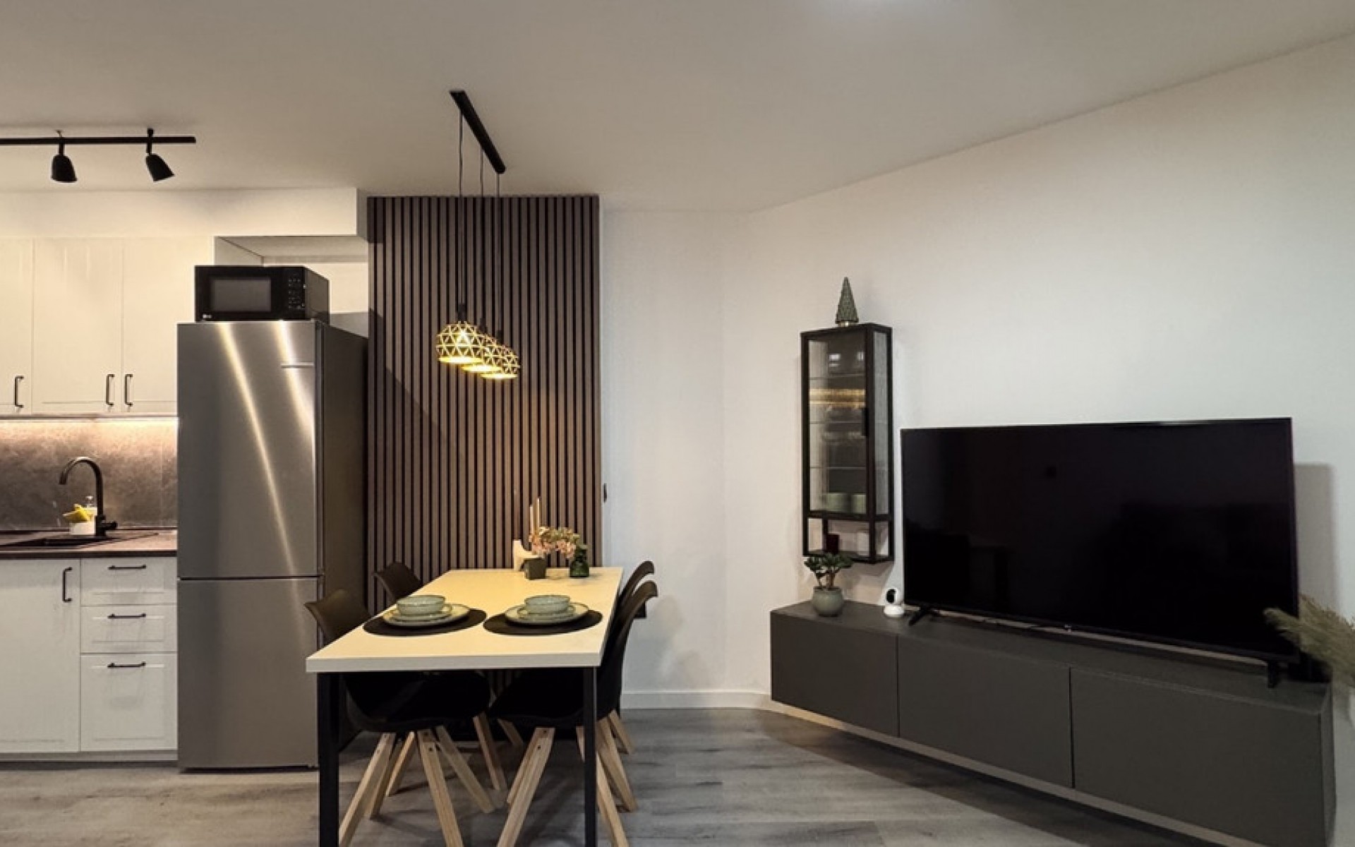 Resale - Apartment - Torrevieja - Torrevieja Centro