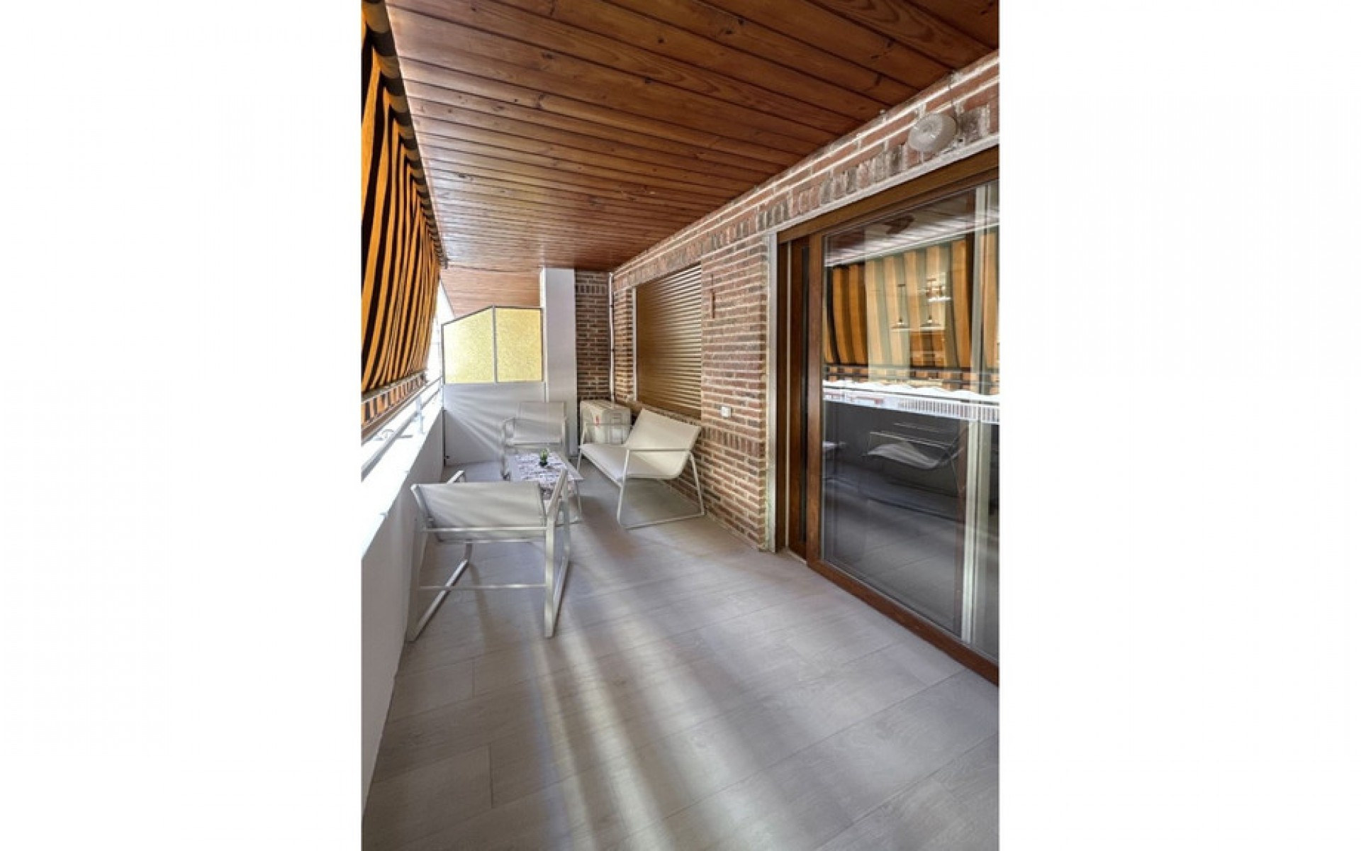 Resale - Apartment - Torrevieja - Torrevieja Centro