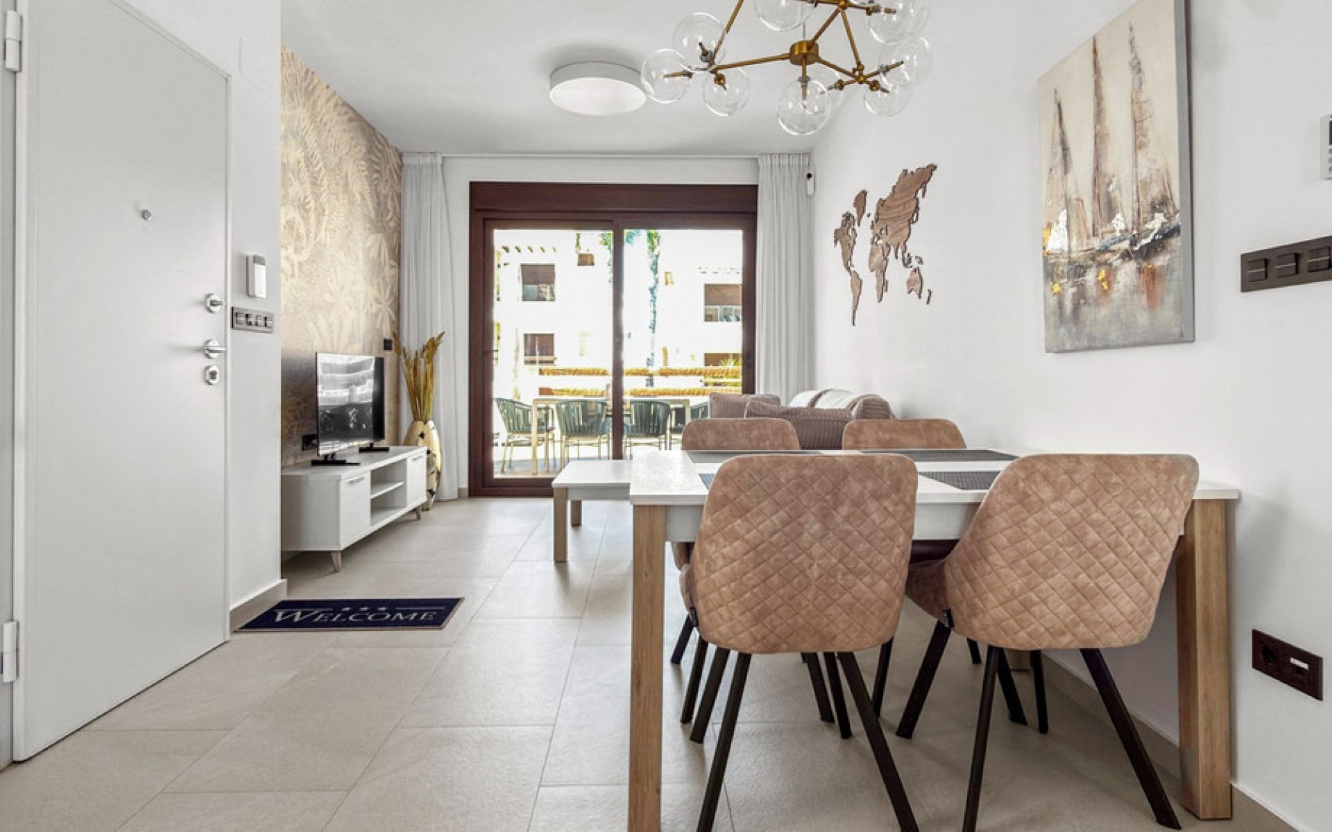 Resale - Apartment - Torrevieja - Torrevieja Centro
