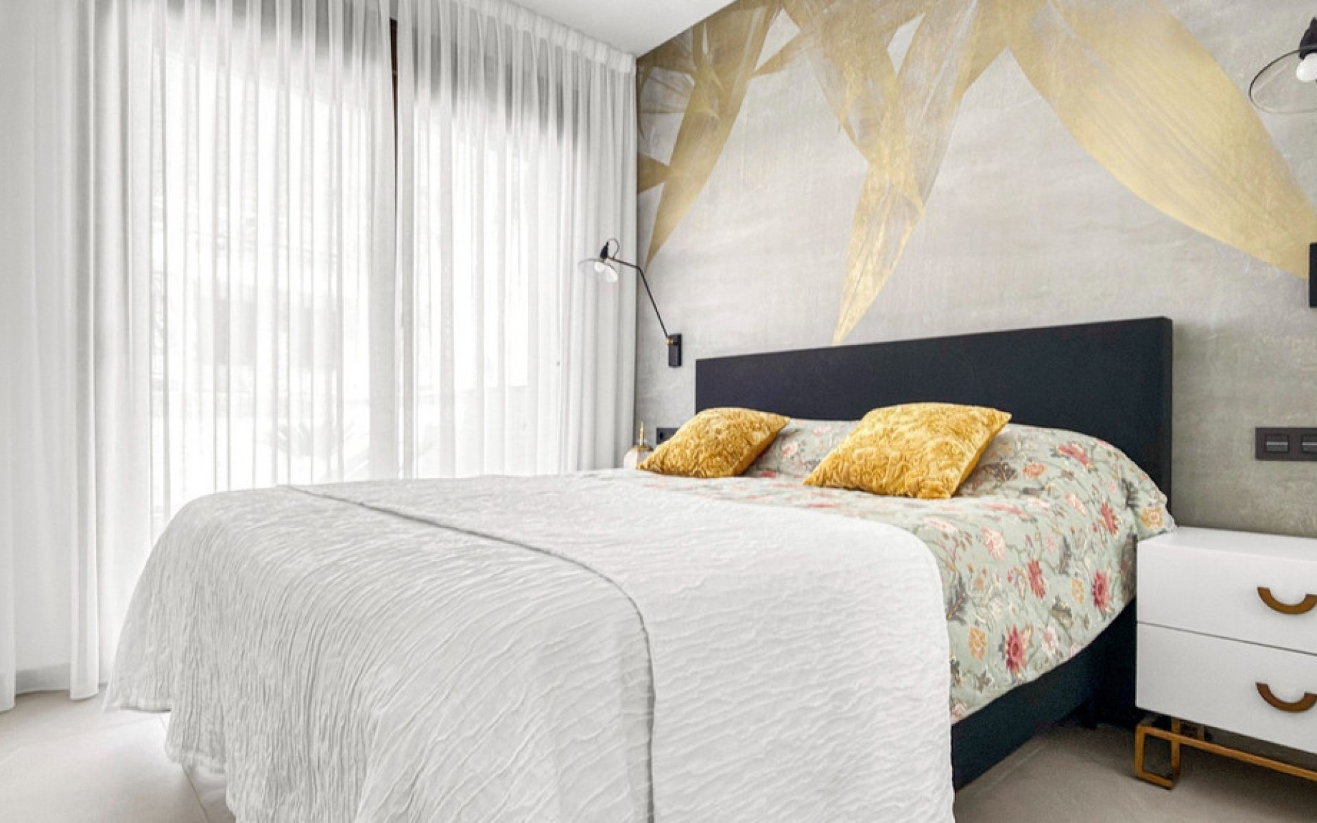 Resale - Apartment - Torrevieja - Torrevieja Centro