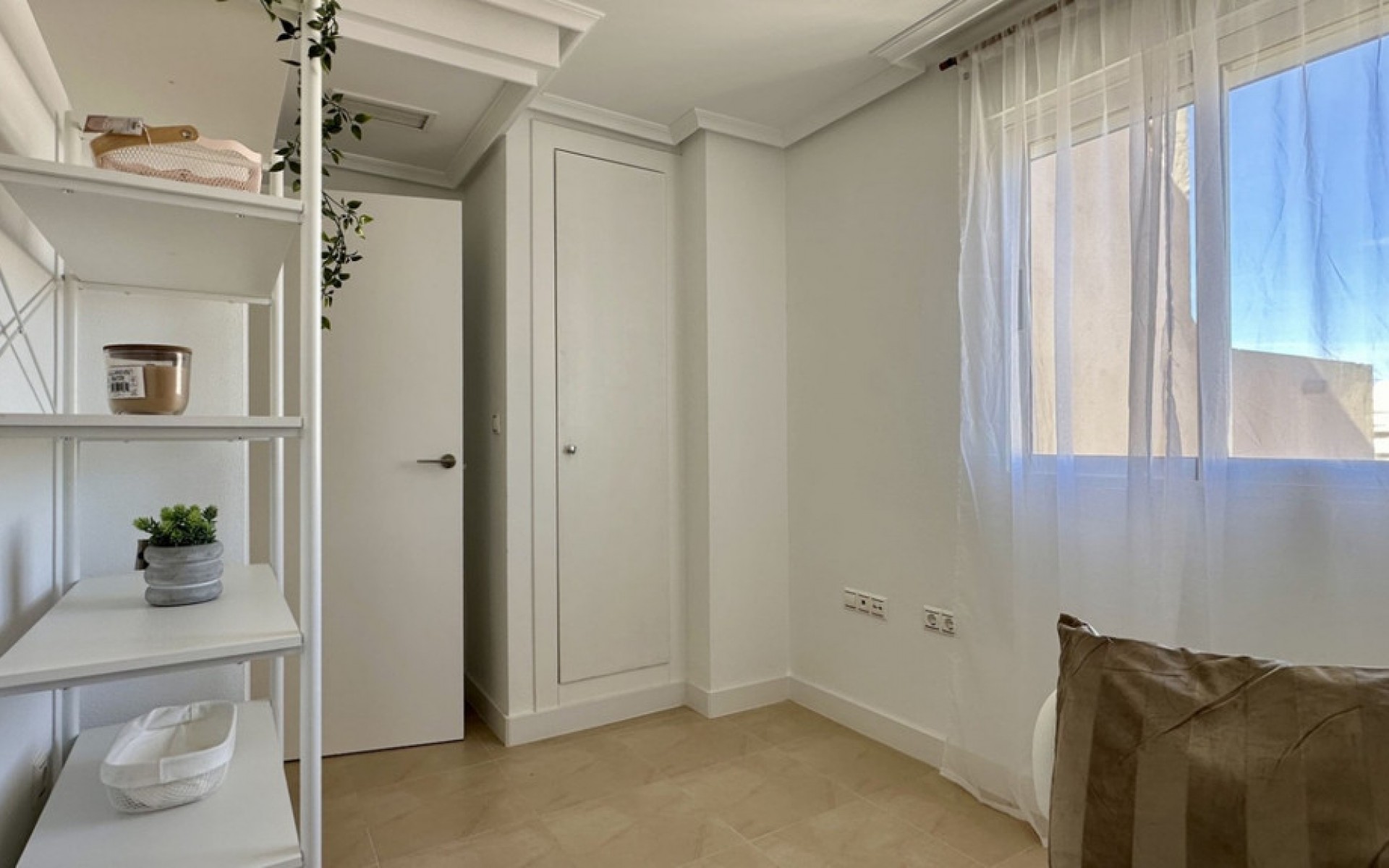 Resale - Apartment - Torrevieja - Torrevieja Centro