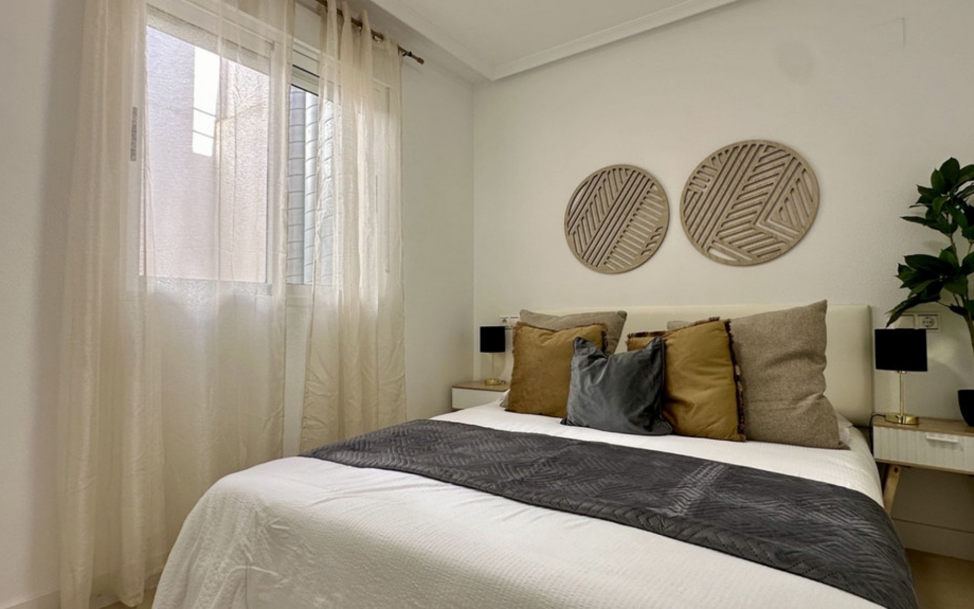 Resale - Apartment - Torrevieja - Torrevieja Centro