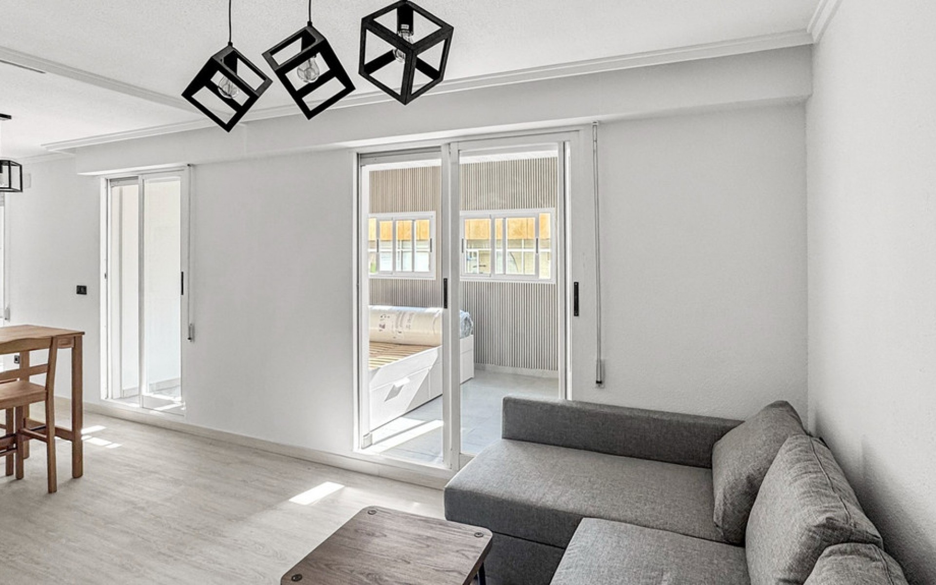 Resale - Apartment - Torrevieja - Torrevieja Centro