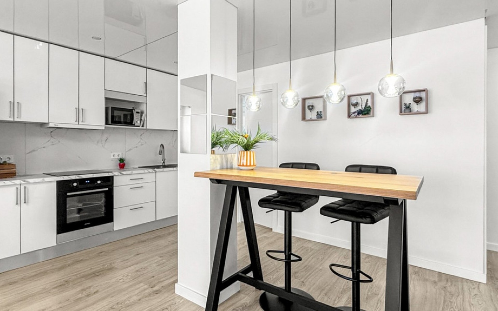 Resale - Apartment - Torrevieja - Torrevieja Centro
