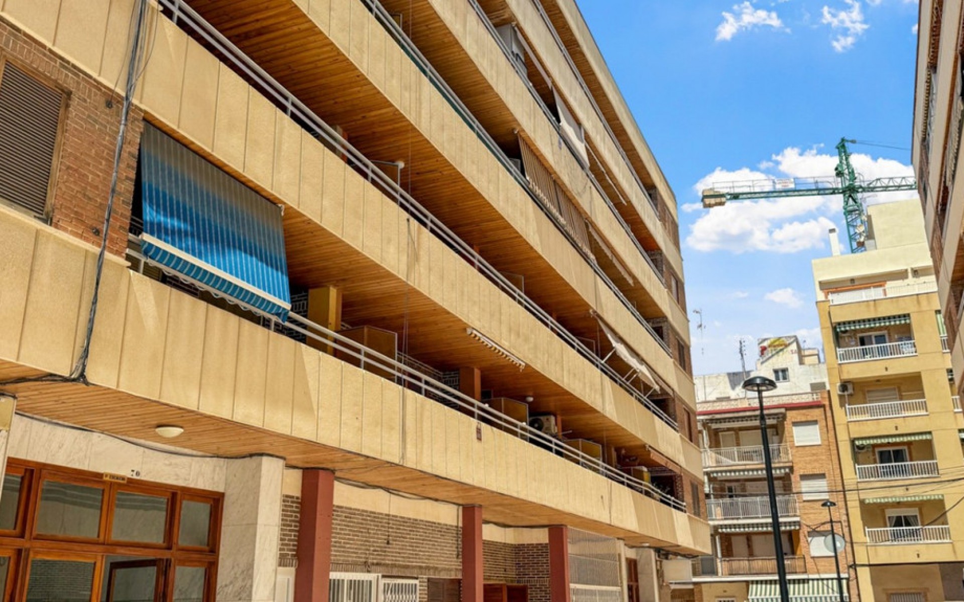 Resale - Apartment - Torrevieja - Torrevieja Centro