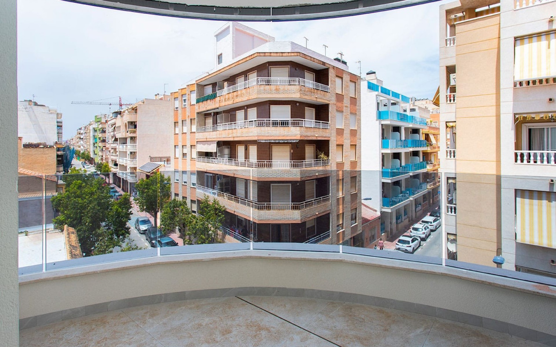 Resale - Apartment - Torrevieja - Torrevieja Centro