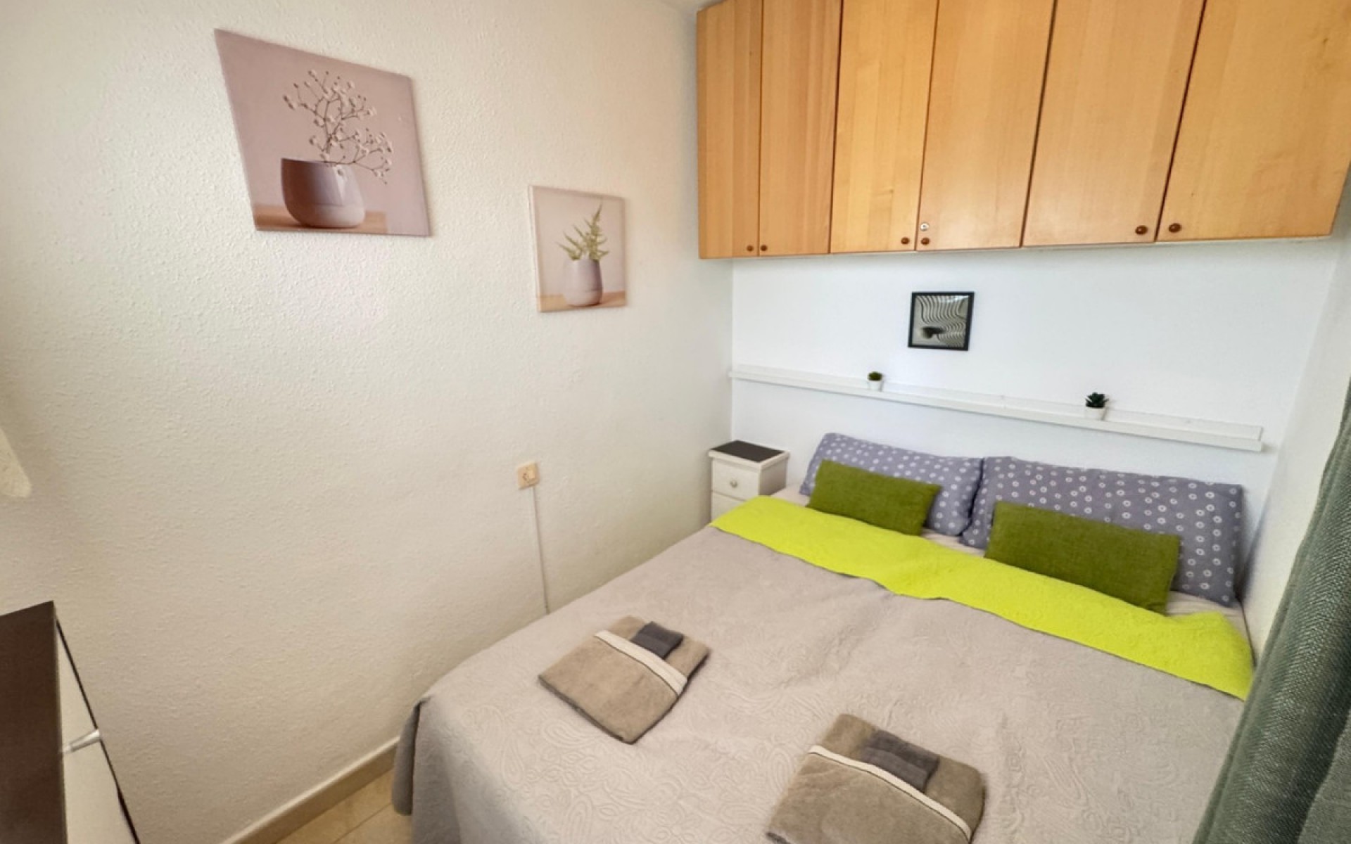 Resale - Apartment - Torrevieja - Torrevieja Centro