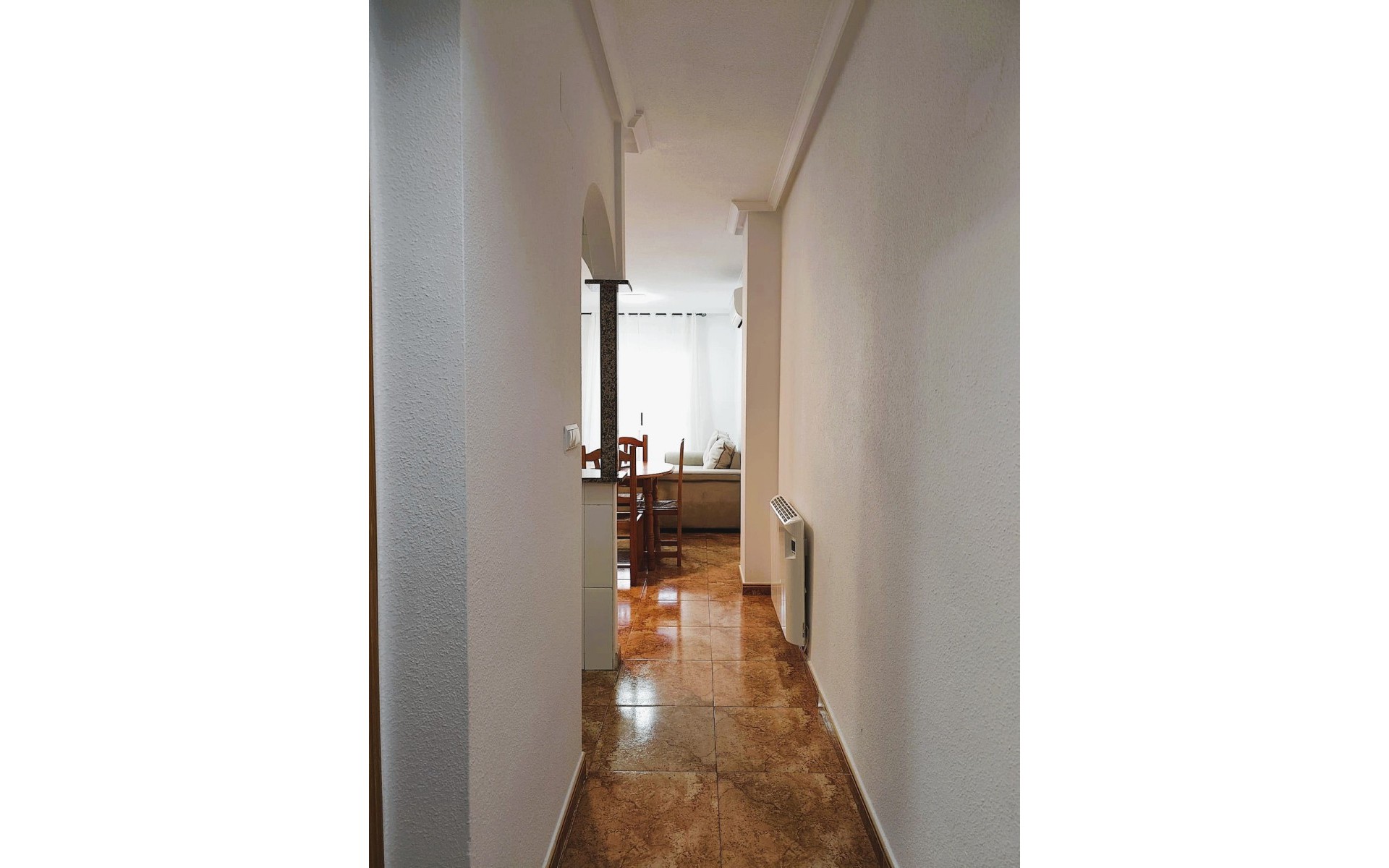 Resale - Apartment - Torrevieja - Torrevieja Centro