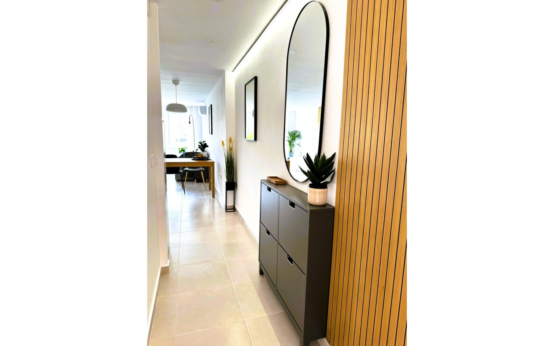 Resale - Apartment - Torrevieja - Torrevieja Centro