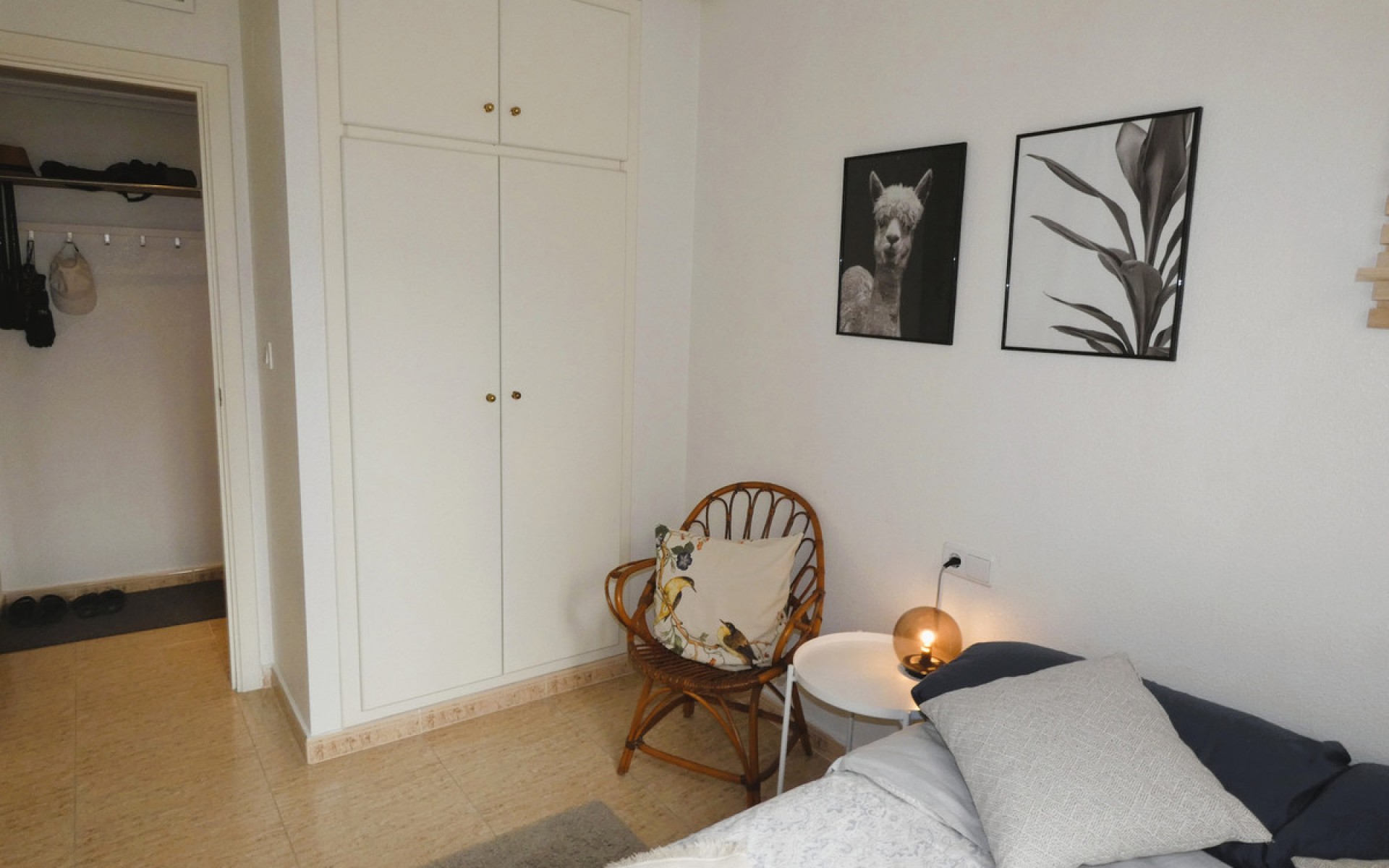 Resale - Apartment - Torrevieja - Torrevieja Centro