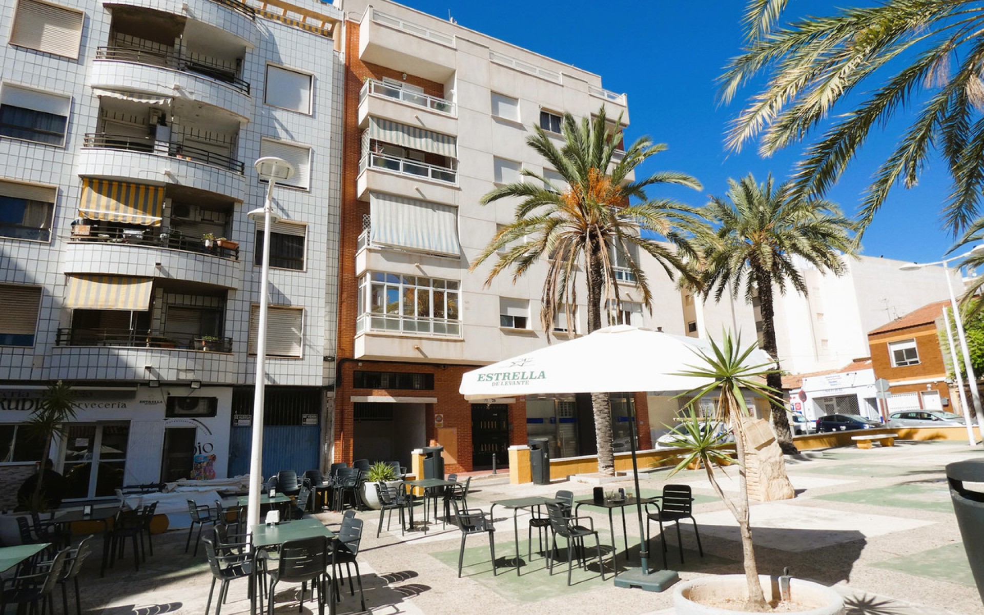 Resale - Apartment - Torrevieja - Torrevieja Centro