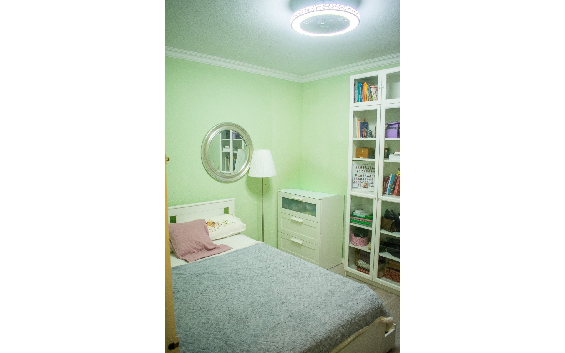 Resale - Apartment - Torrevieja - Torrevieja Centro