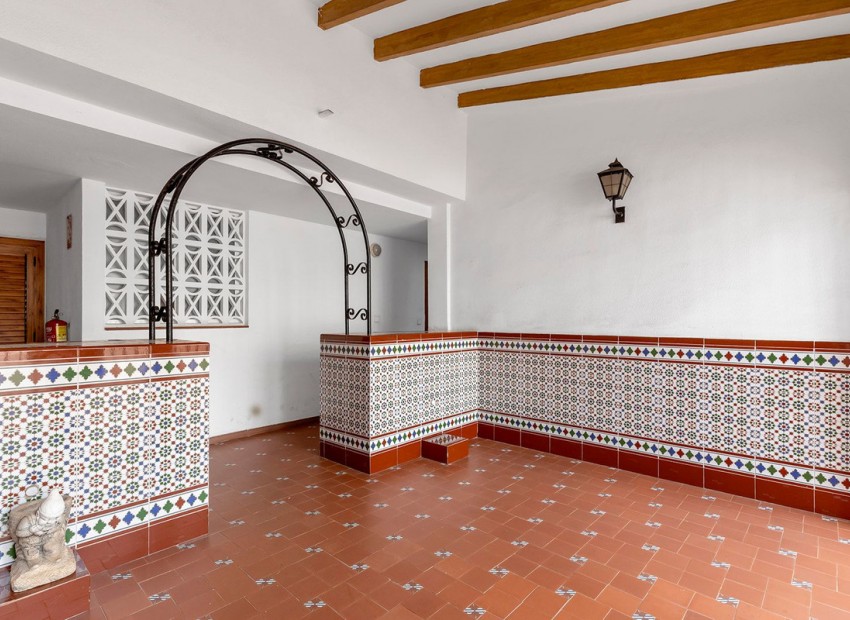 Resale - Apartment - Torrevieja - Torrevieja Centro