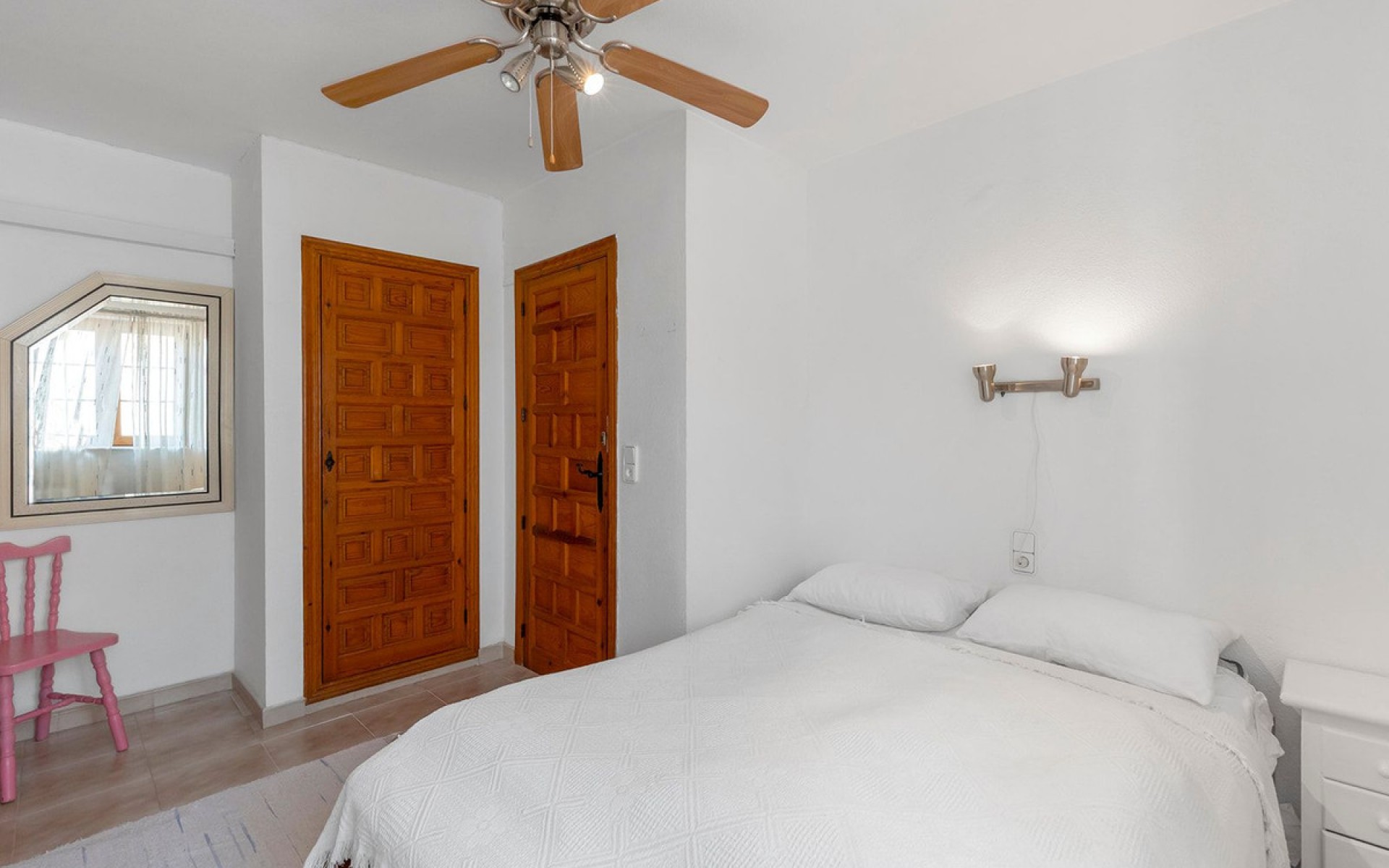 Resale - Apartment - Torrevieja - Torrevieja Centro
