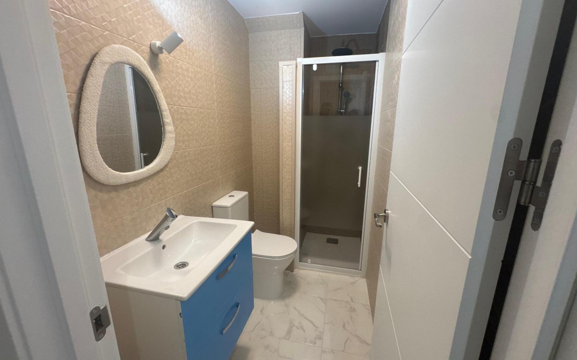 Resale - Apartment - Torrevieja - Torrevieja Centro
