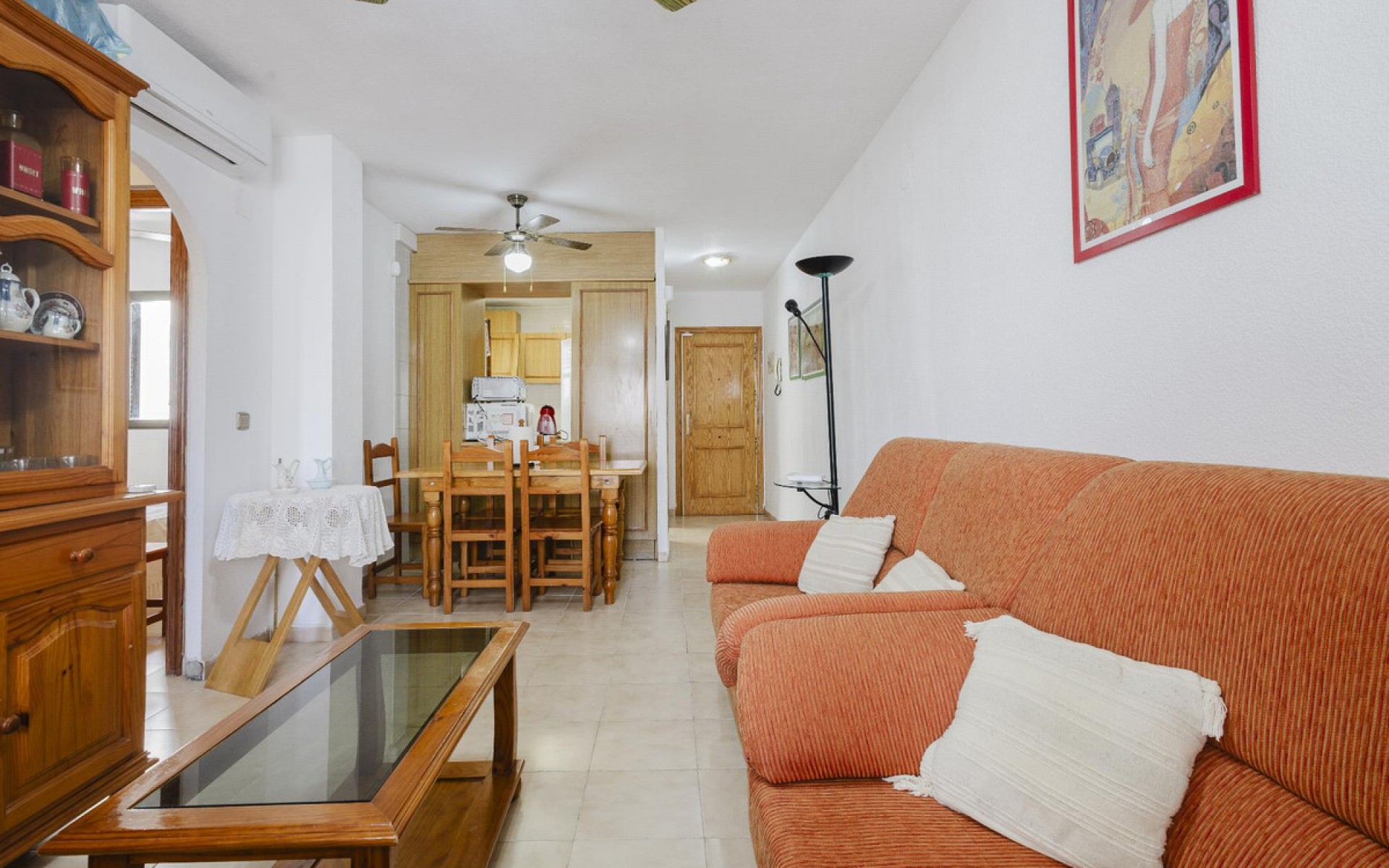Resale - Apartment - Torrevieja - Torrevieja Centro
