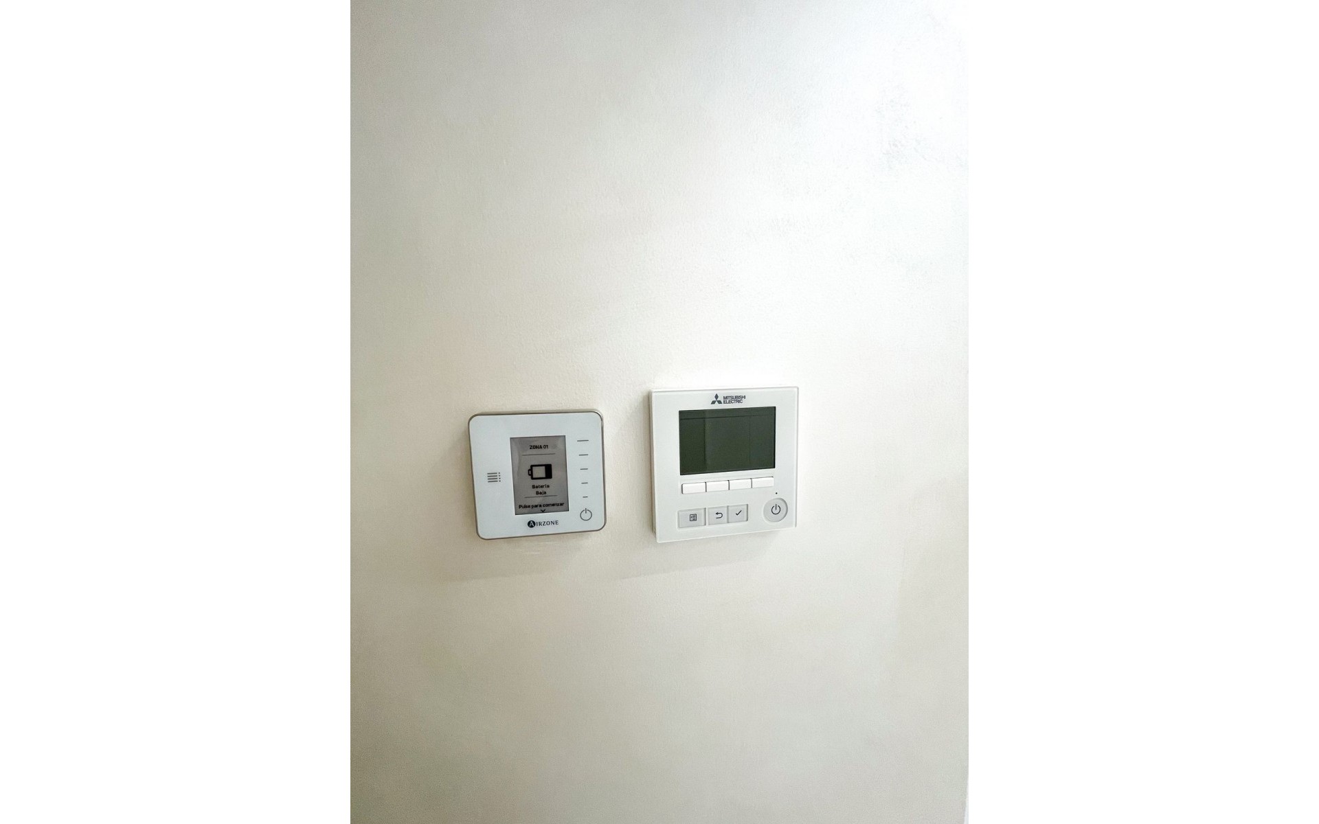 Resale - Apartment - Torrevieja - Torrevieja Centro