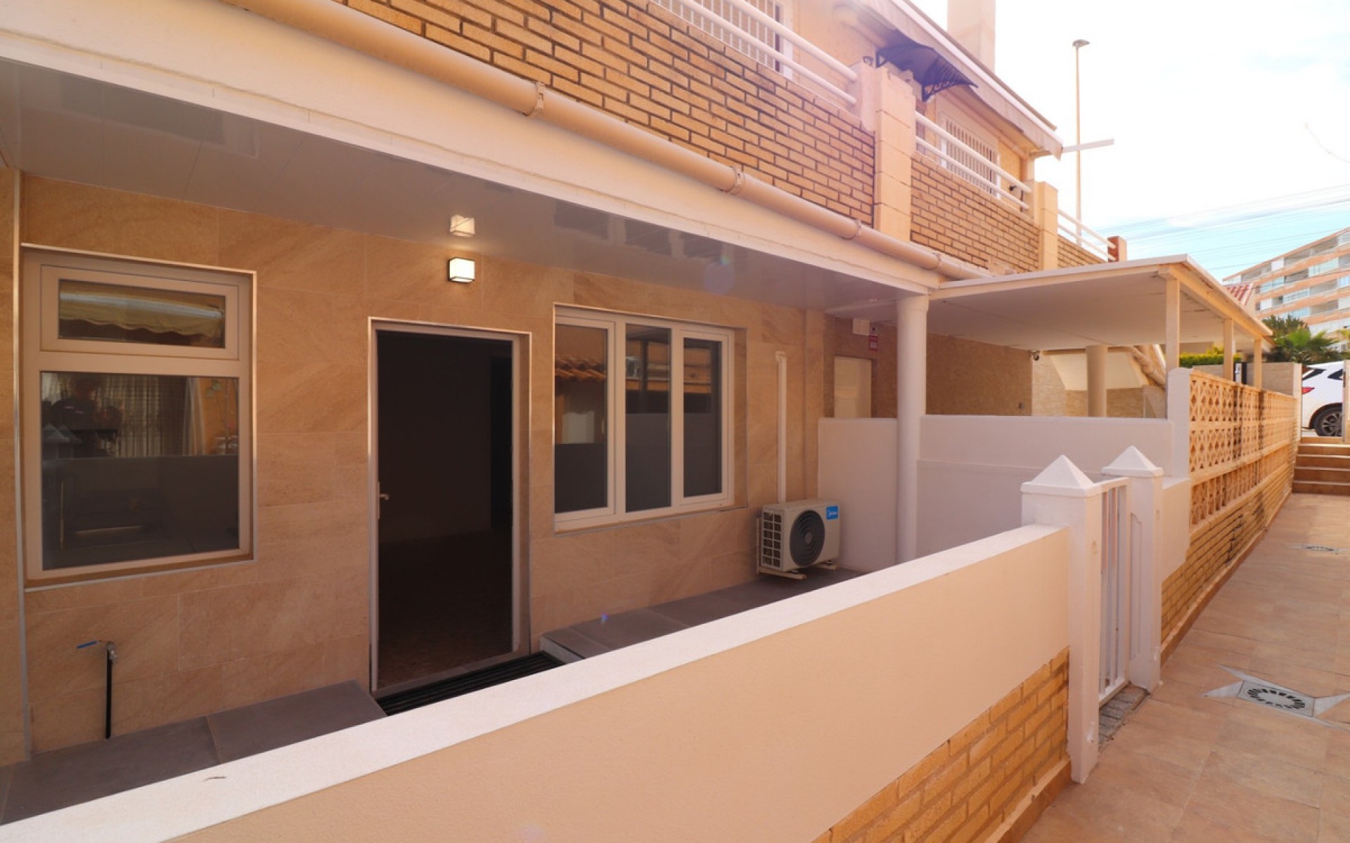 Resale - Apartment - Torrevieja - Torrevieja Centro