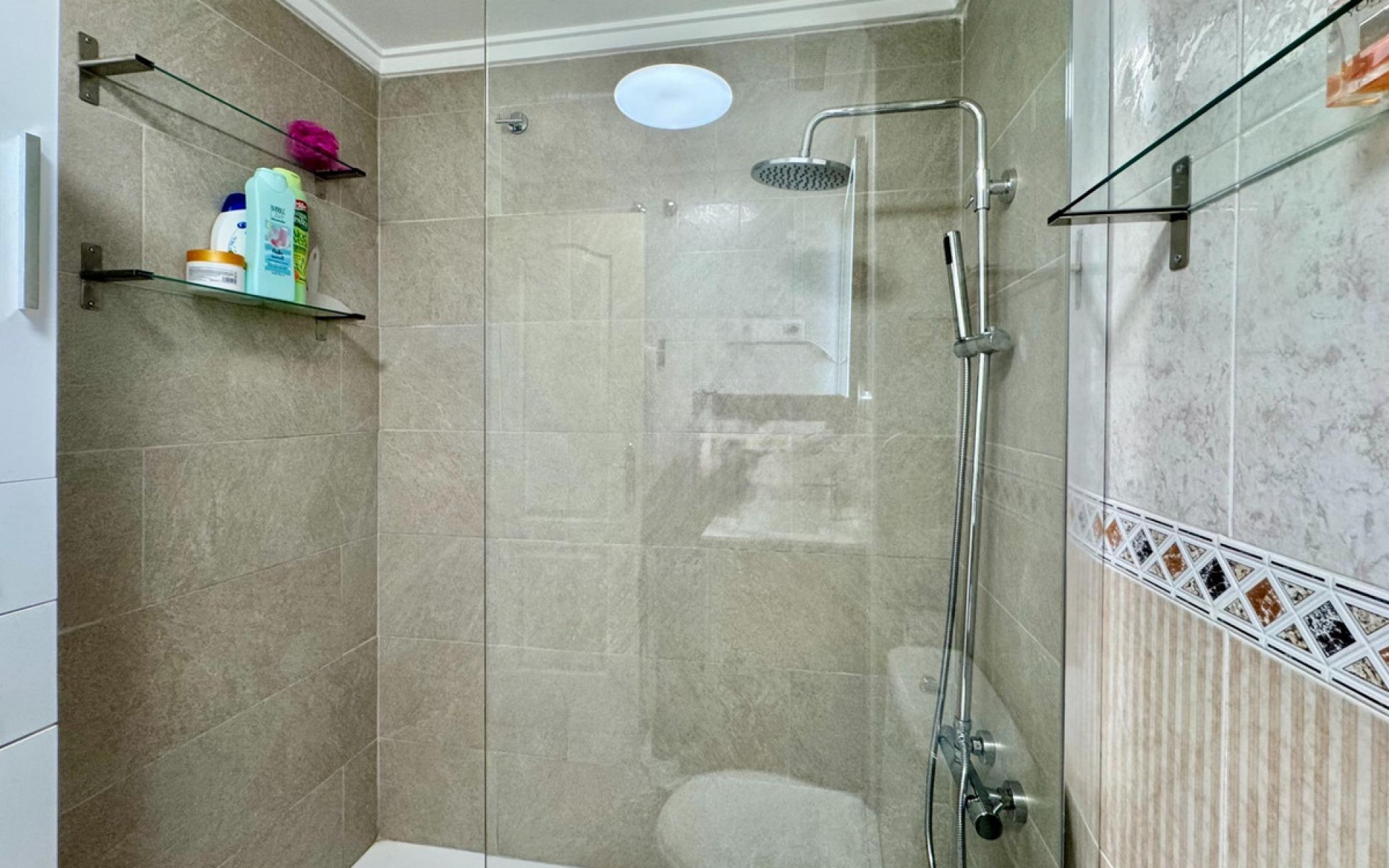Resale - Apartment - Torrevieja - Torrevieja Centro