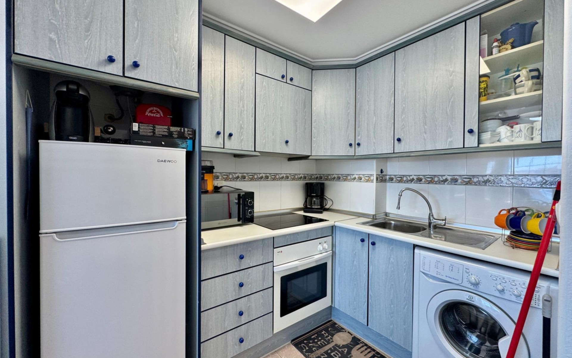 Resale - Apartment - Torrevieja - Torrevieja Centro