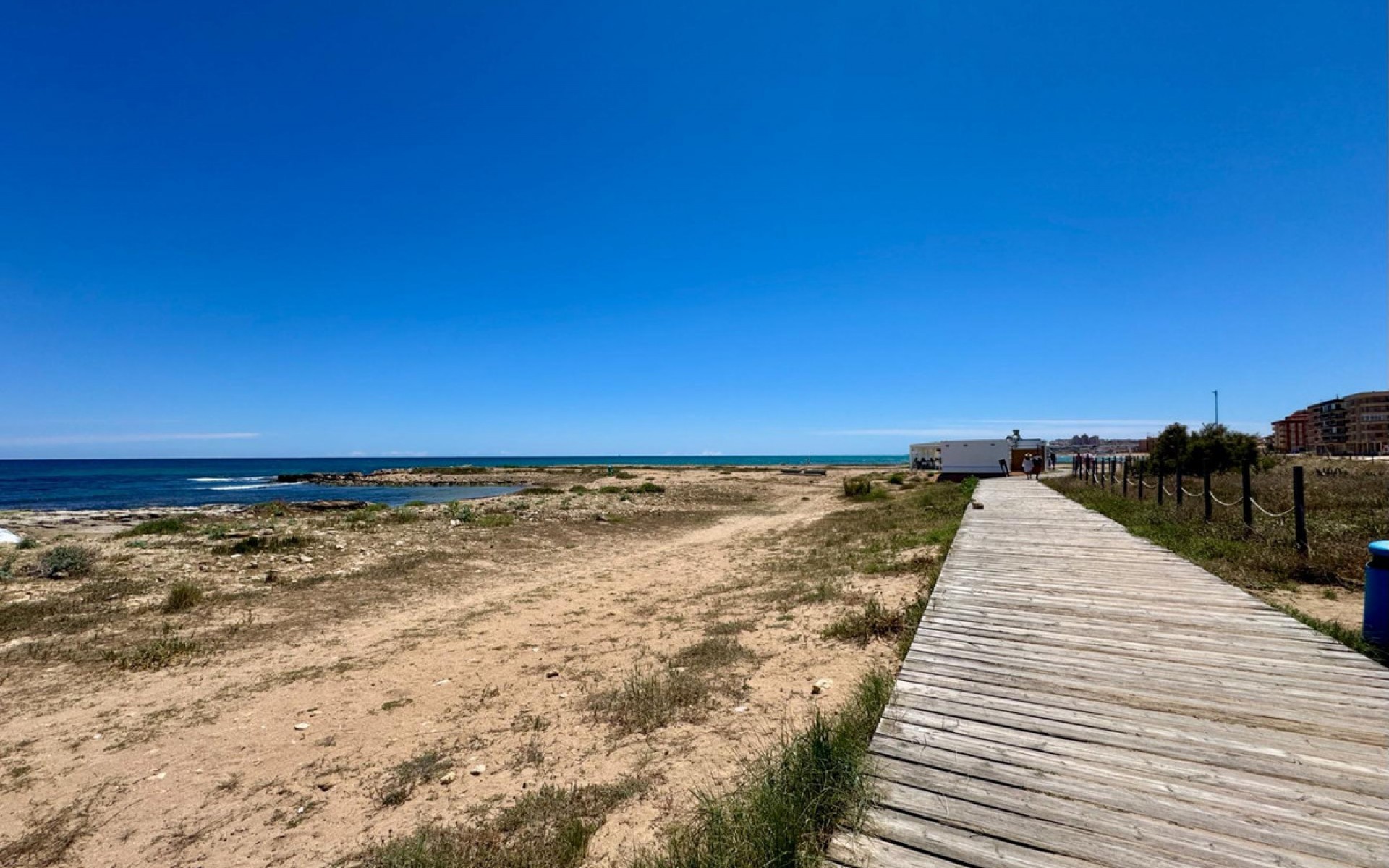 Resale - Apartment - Torrevieja - Torrevieja Centro