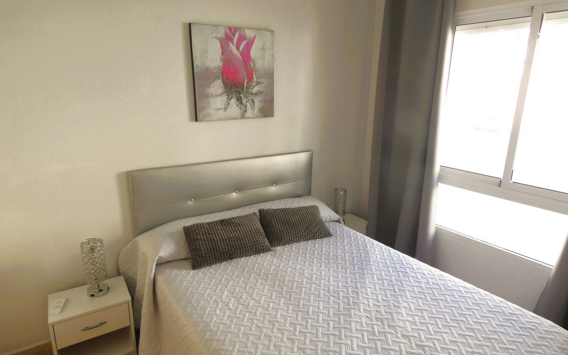 Resale - Apartment - Torrevieja - Torrevieja Centro